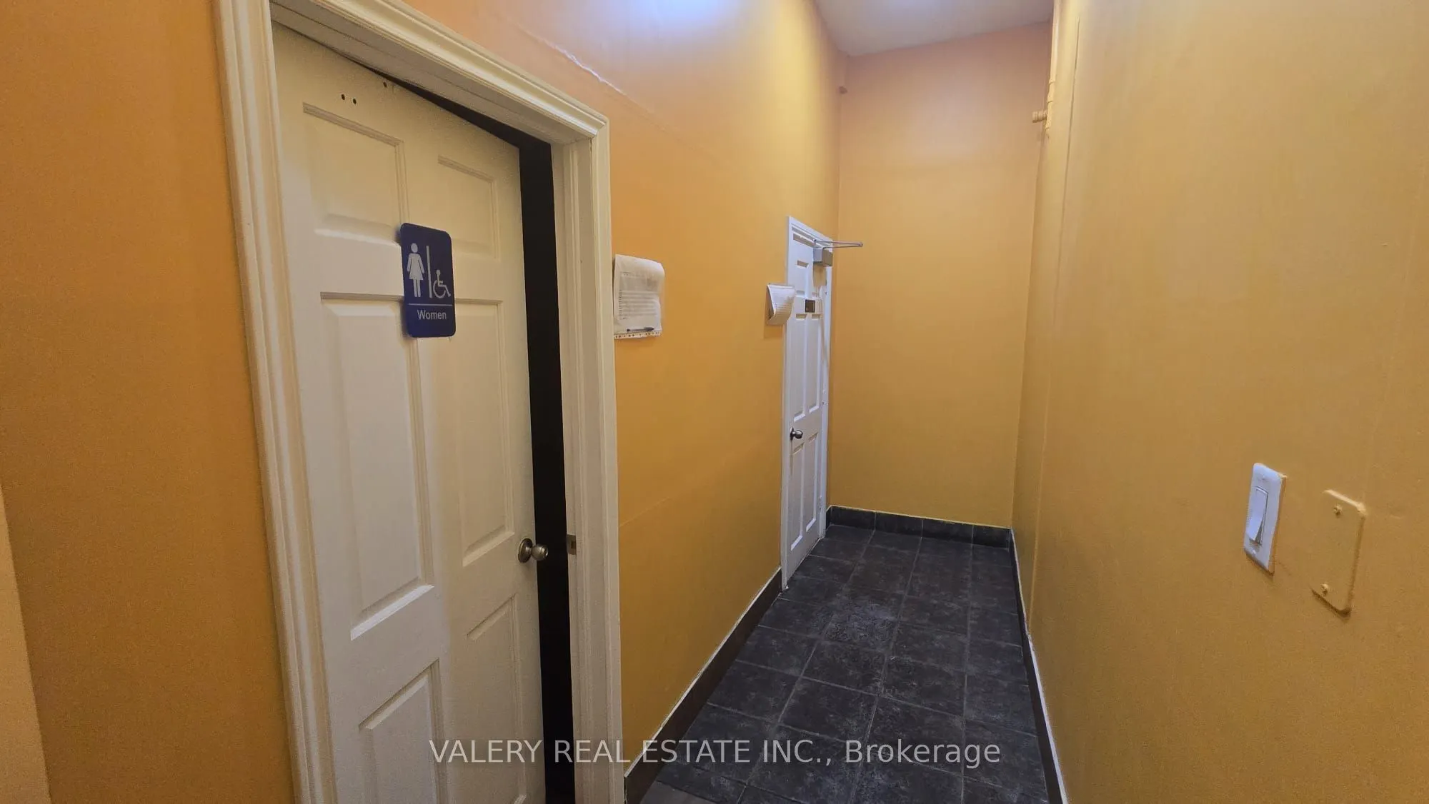 1125 Dundas Street East Street E #12A