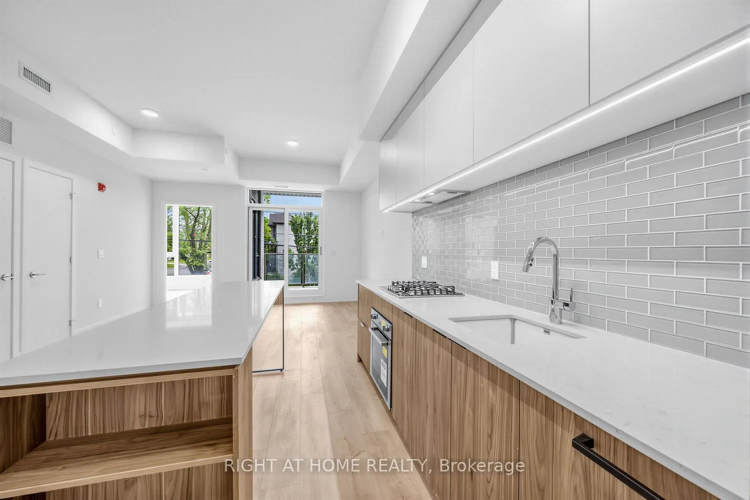 722 Marlee Avenue #207