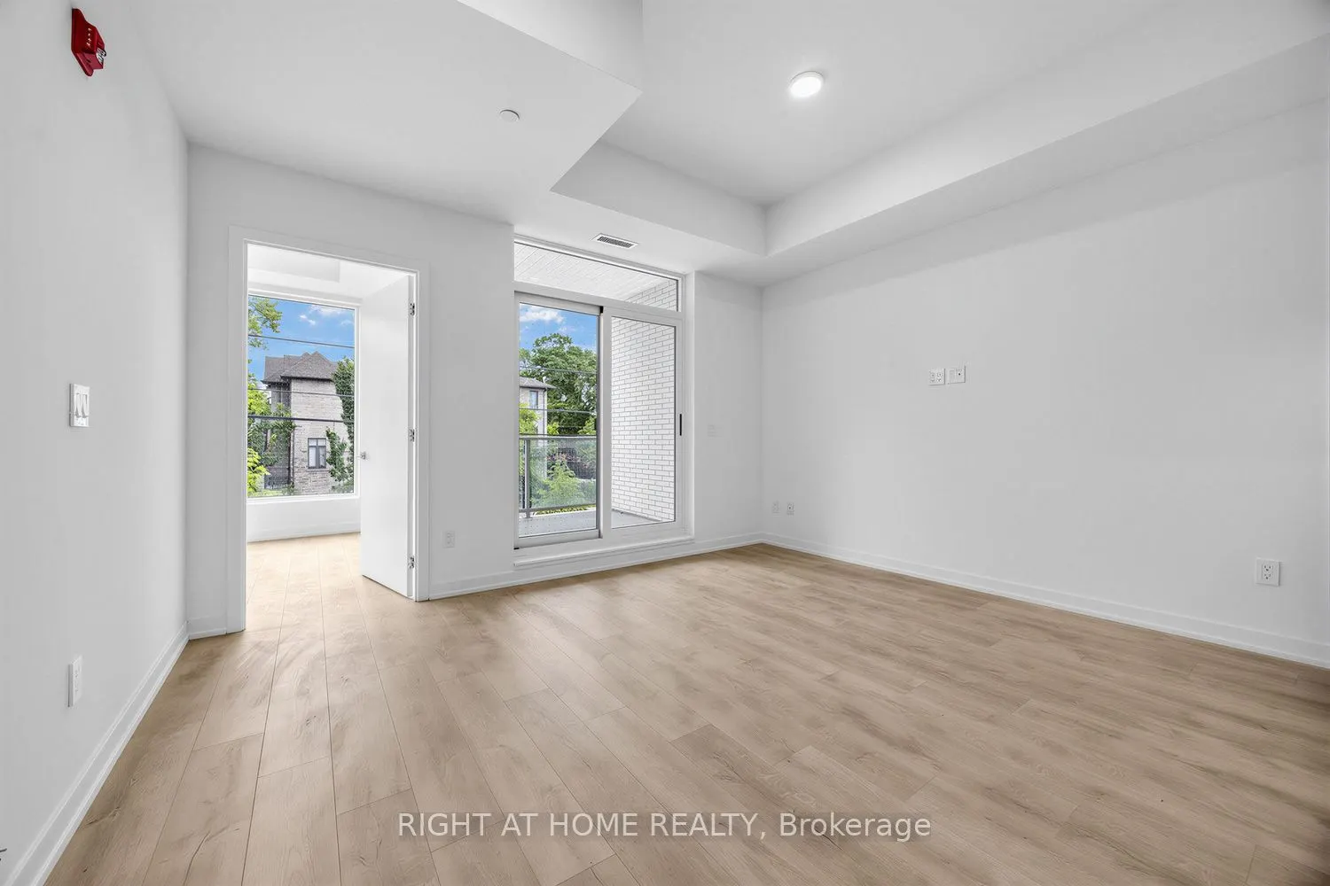 722 Marlee Avenue #207