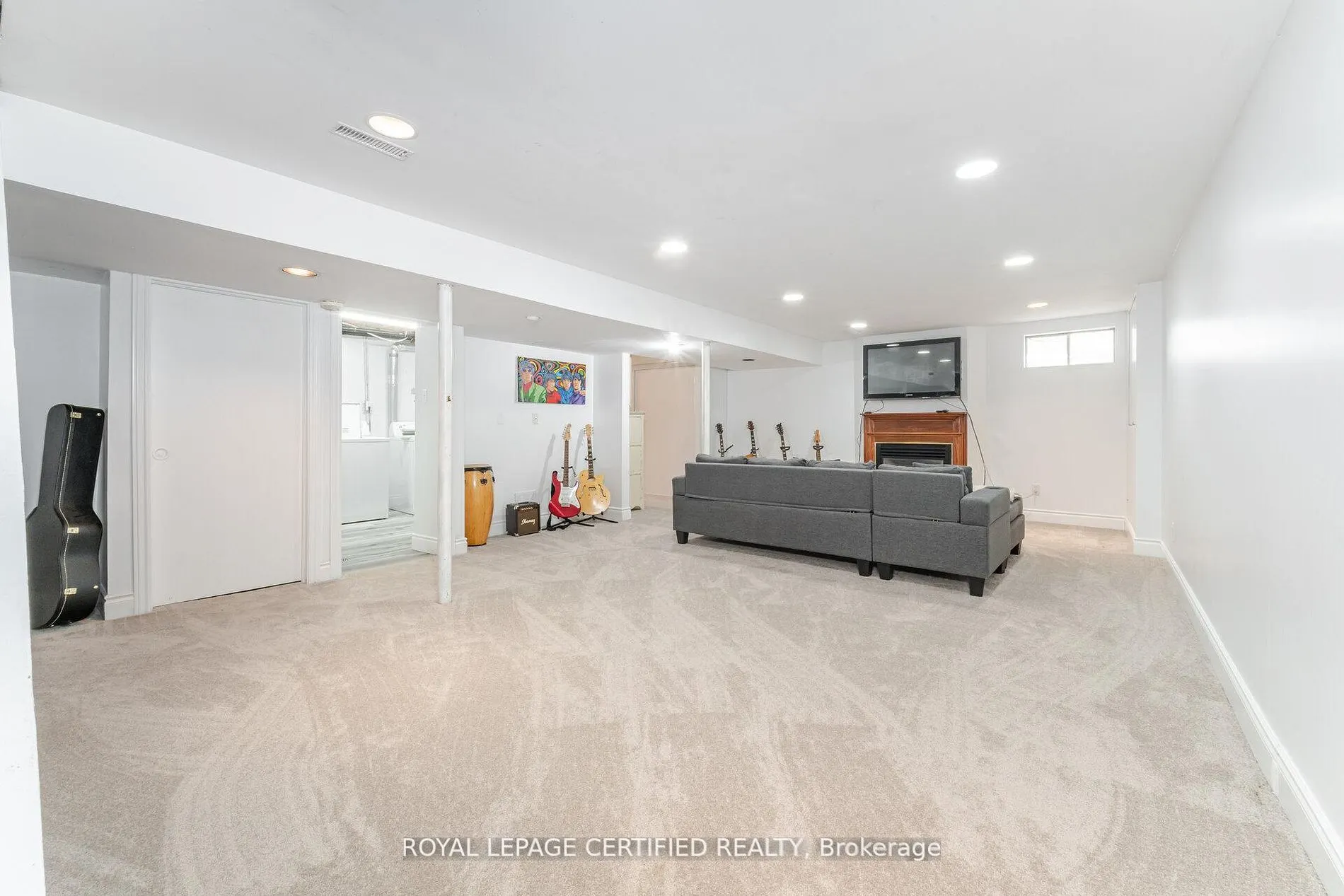 5 Stockman Crescent
