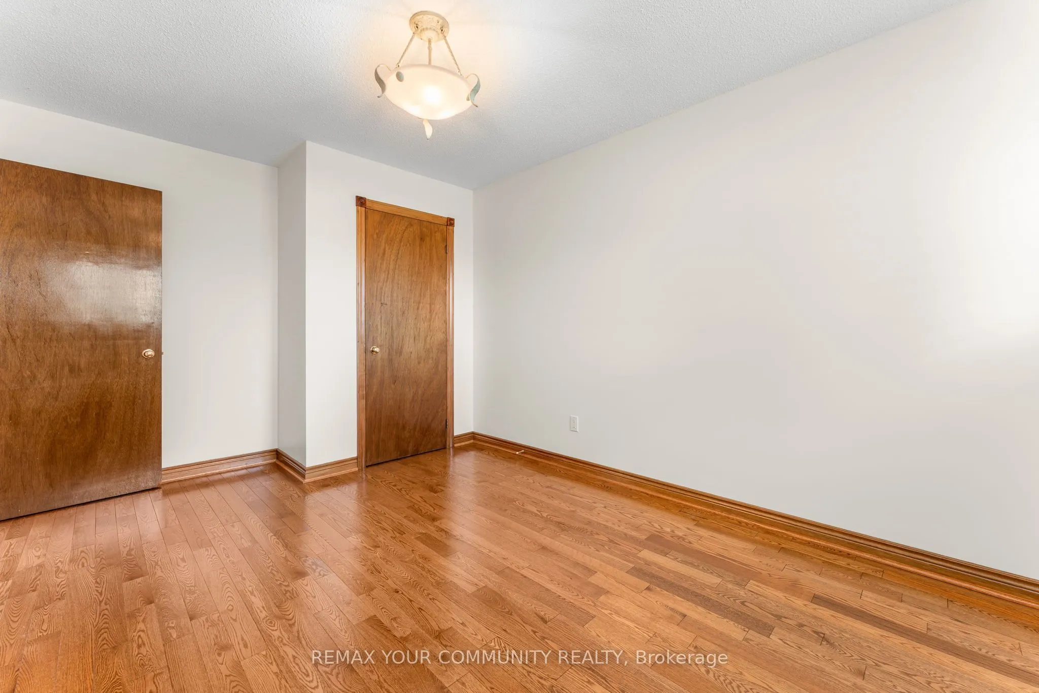 4 Tomel Court