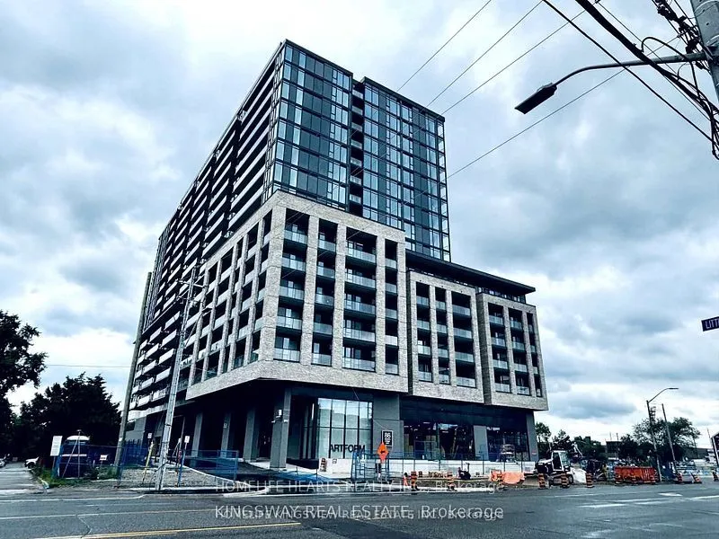 86 Dundas Street E #421