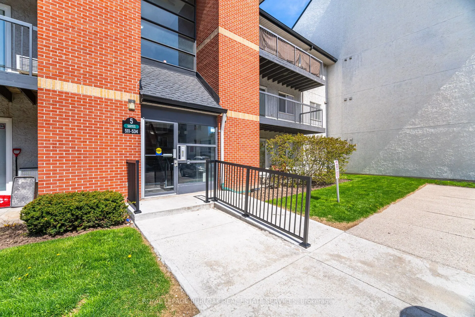1450 Glen Abbey Gate #532