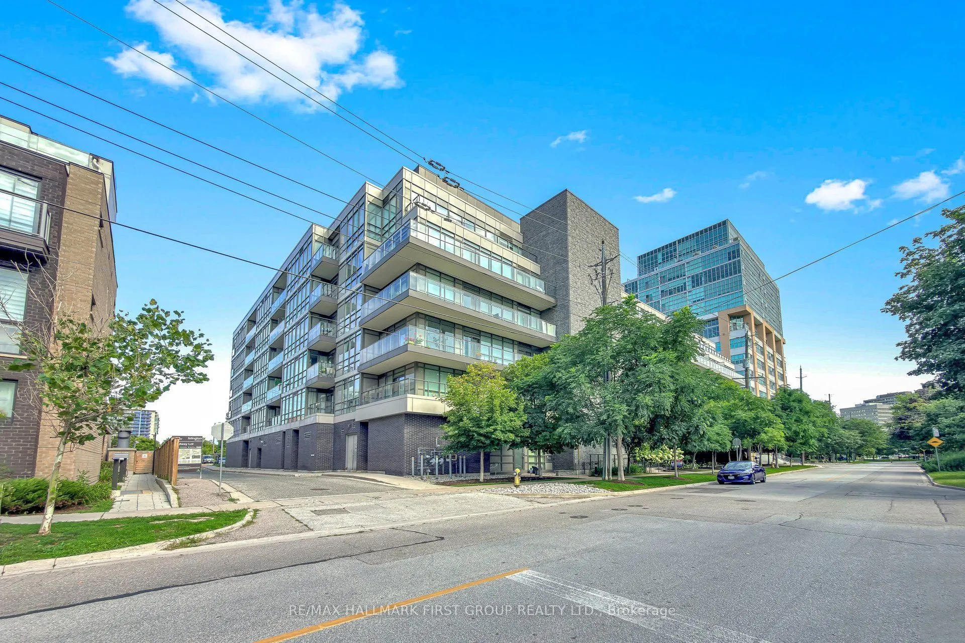 8 Fieldway Road #505