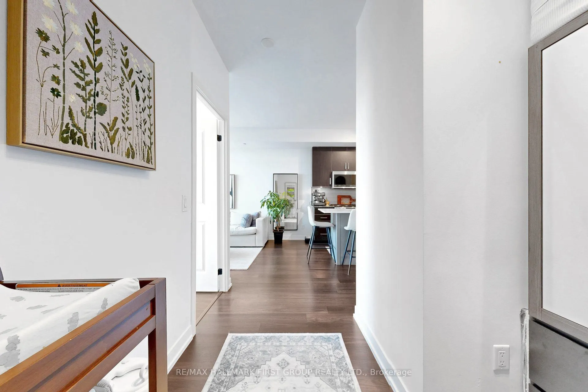 8 Fieldway Road #505