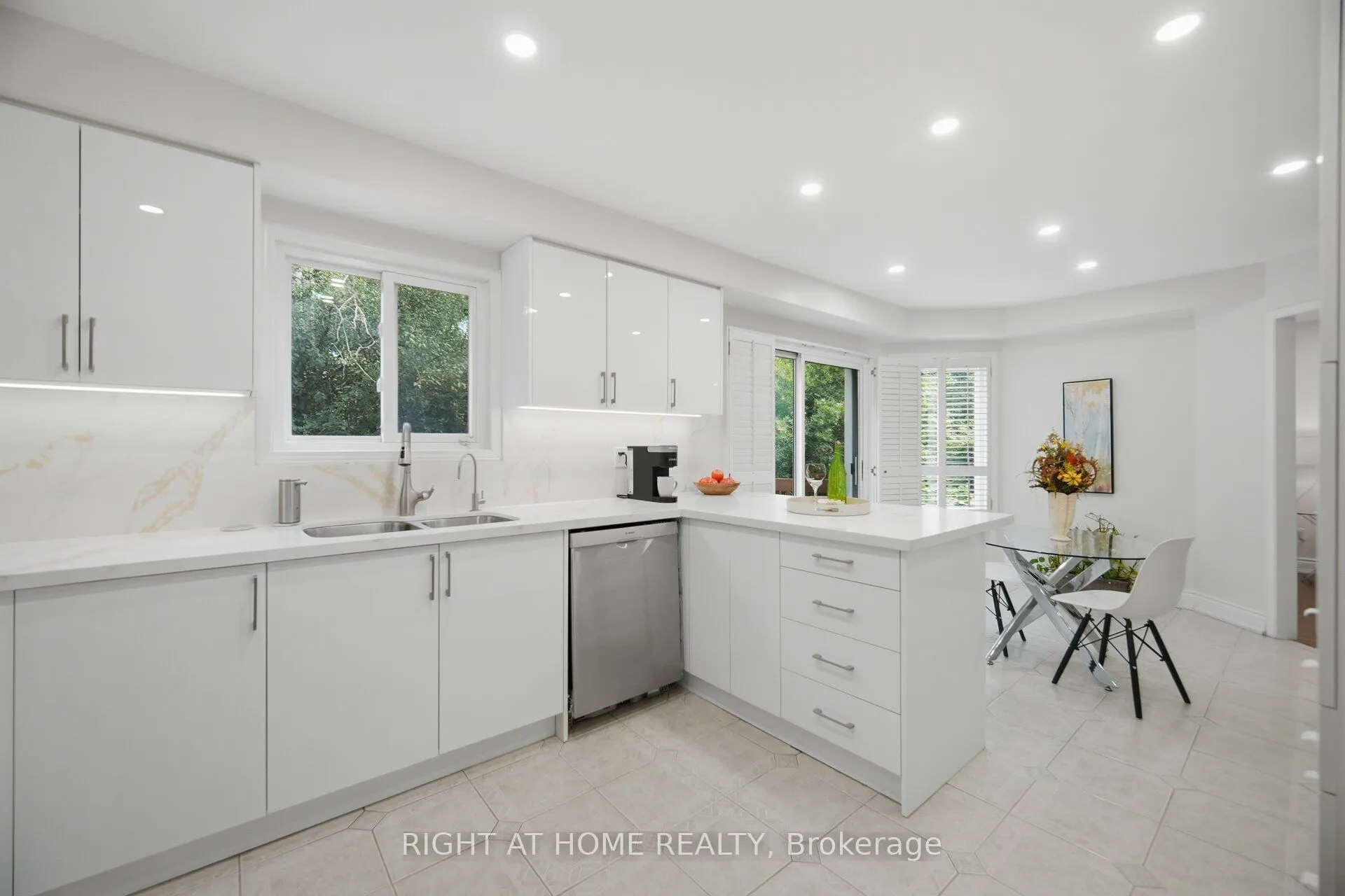 6379 Alderwood Trail