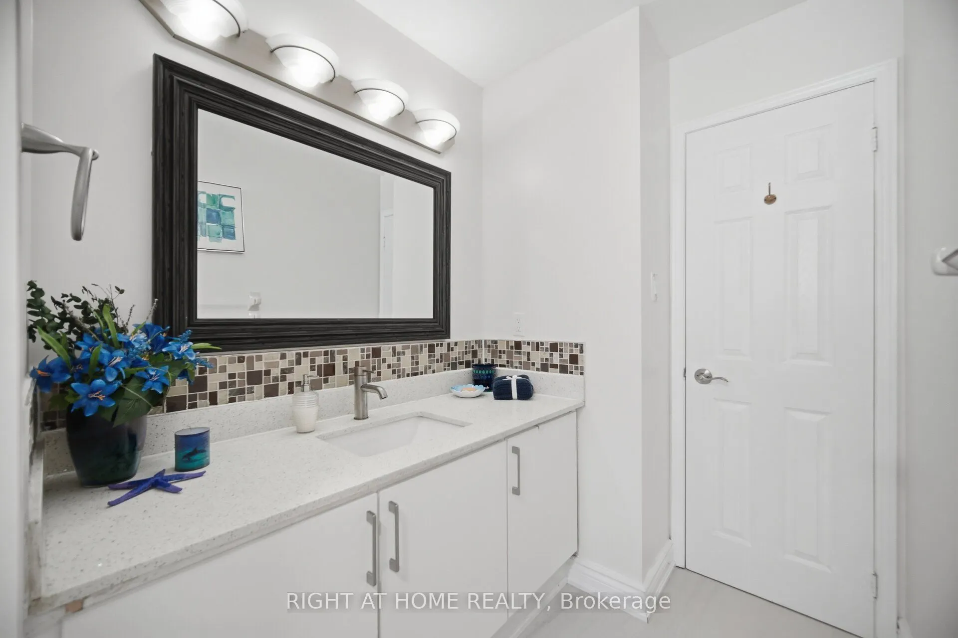 6379 Alderwood Trail