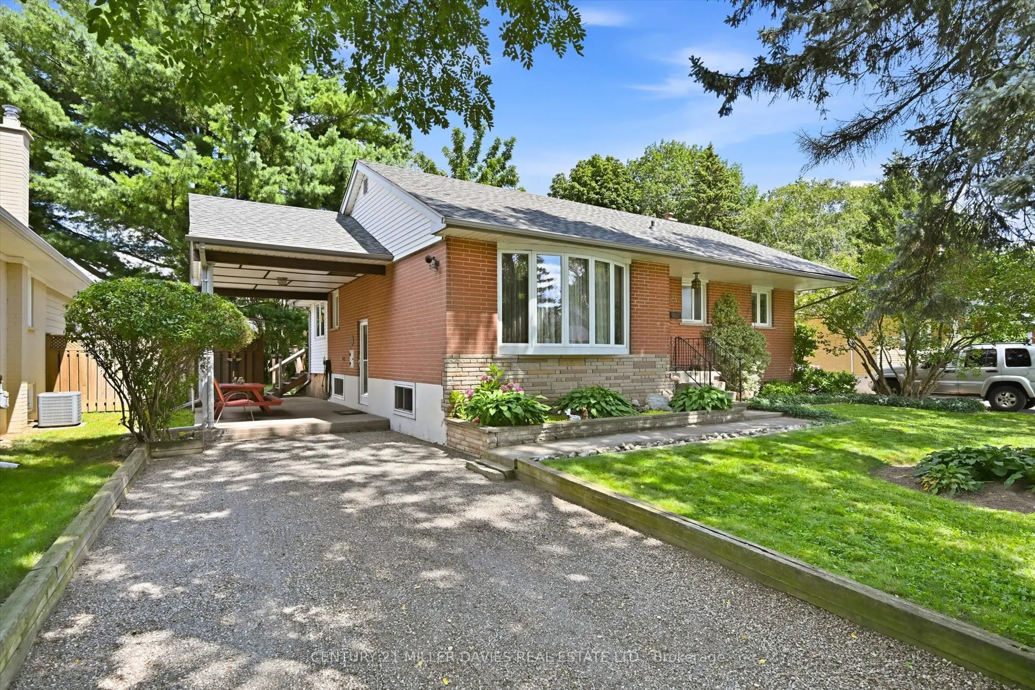 237 Mohawk Road