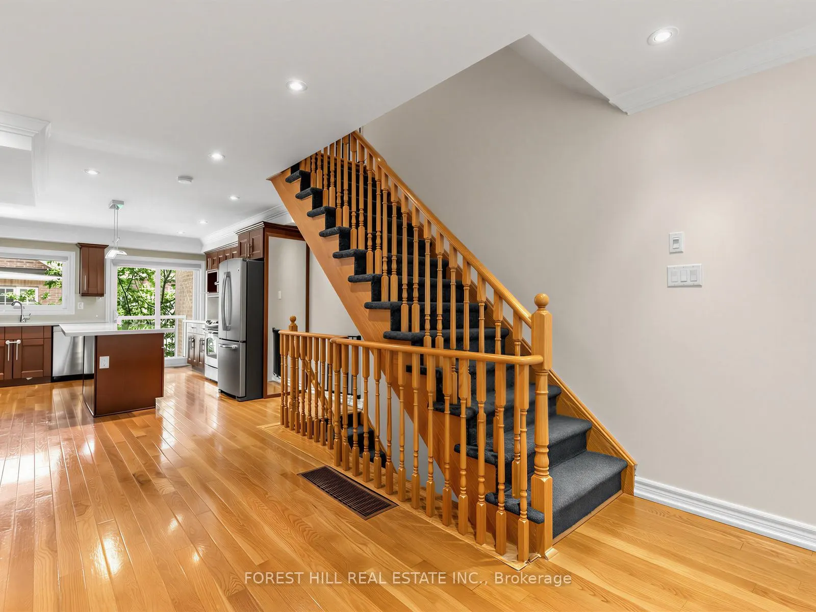 37 Birdstone Crescent #69