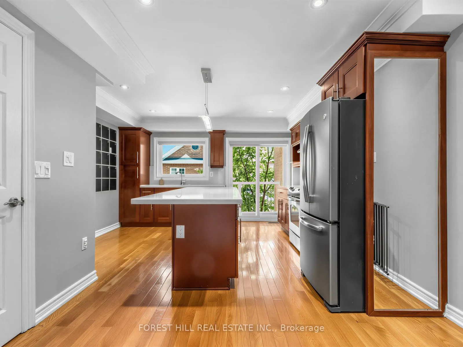 37 Birdstone Crescent #69
