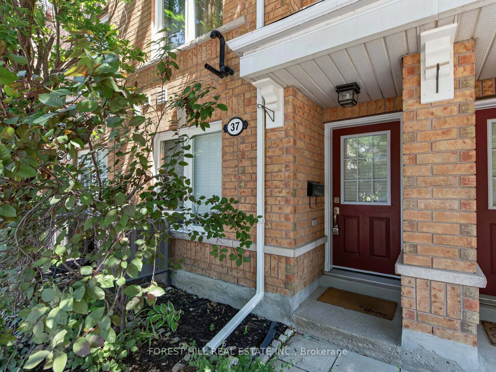 37 Birdstone Crescent #69