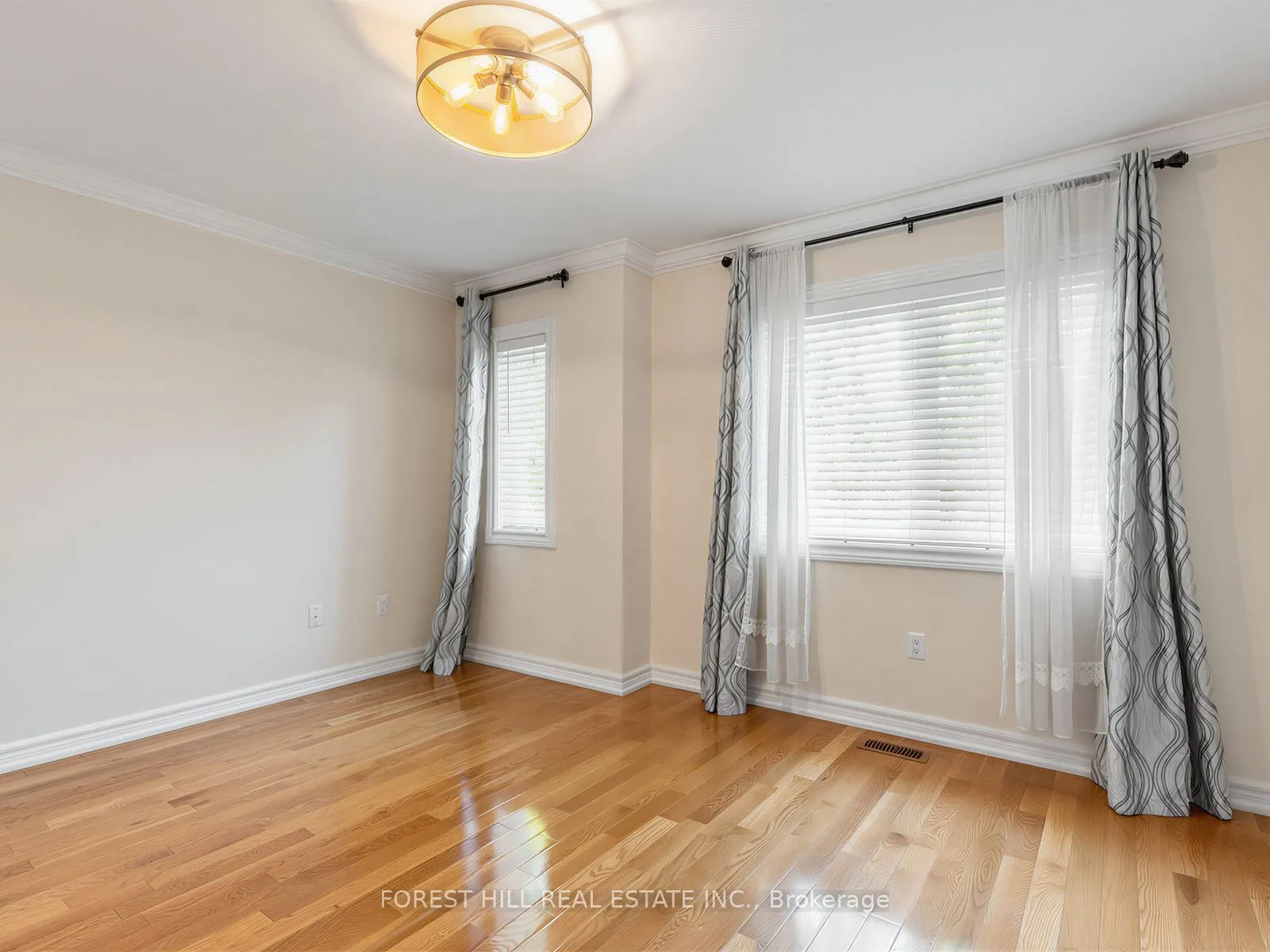 37 Birdstone Crescent #69
