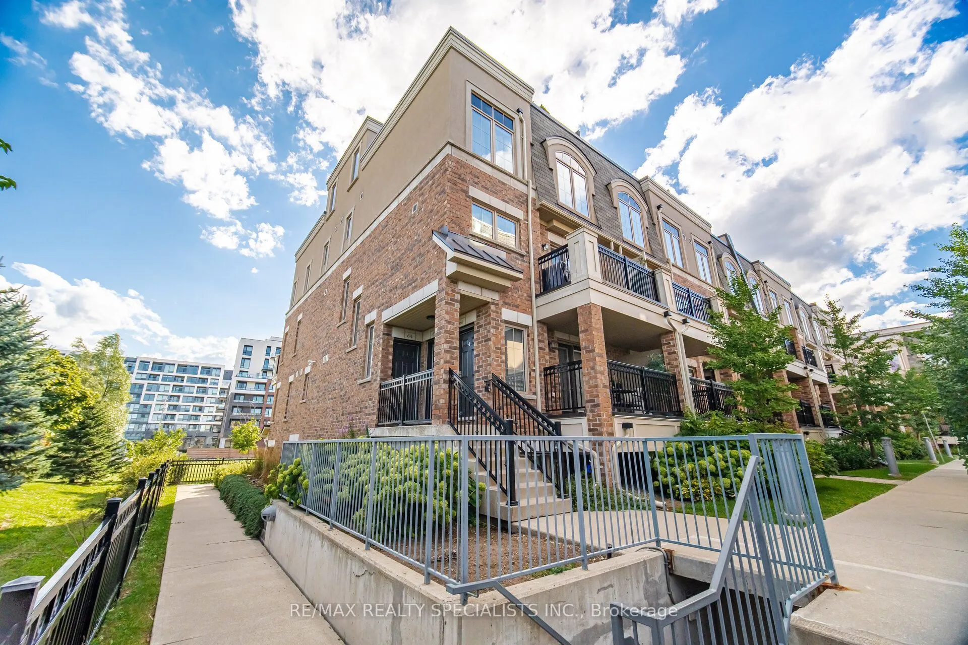 2441 Greenwich Drive #66