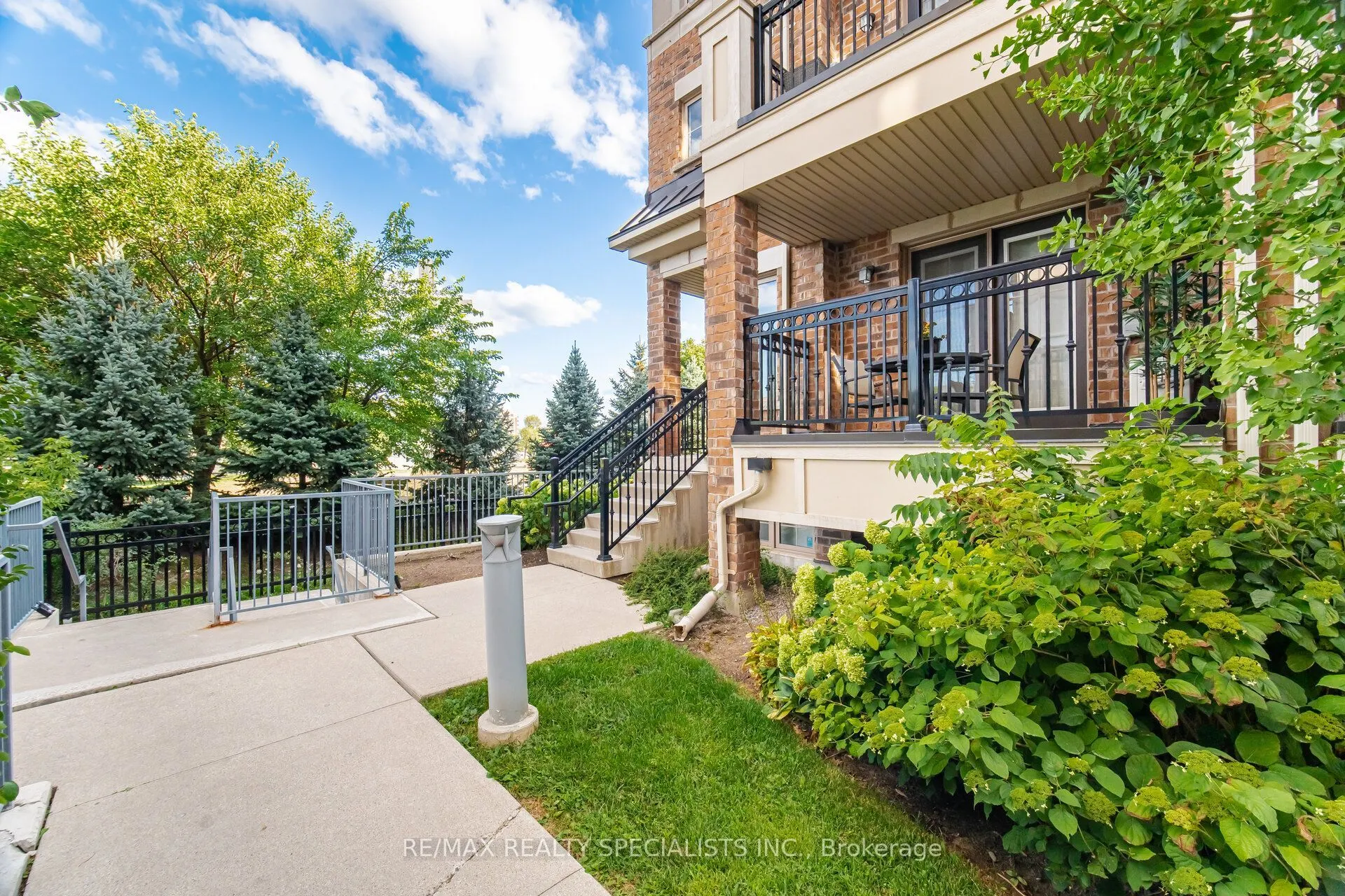 2441 Greenwich Drive #66