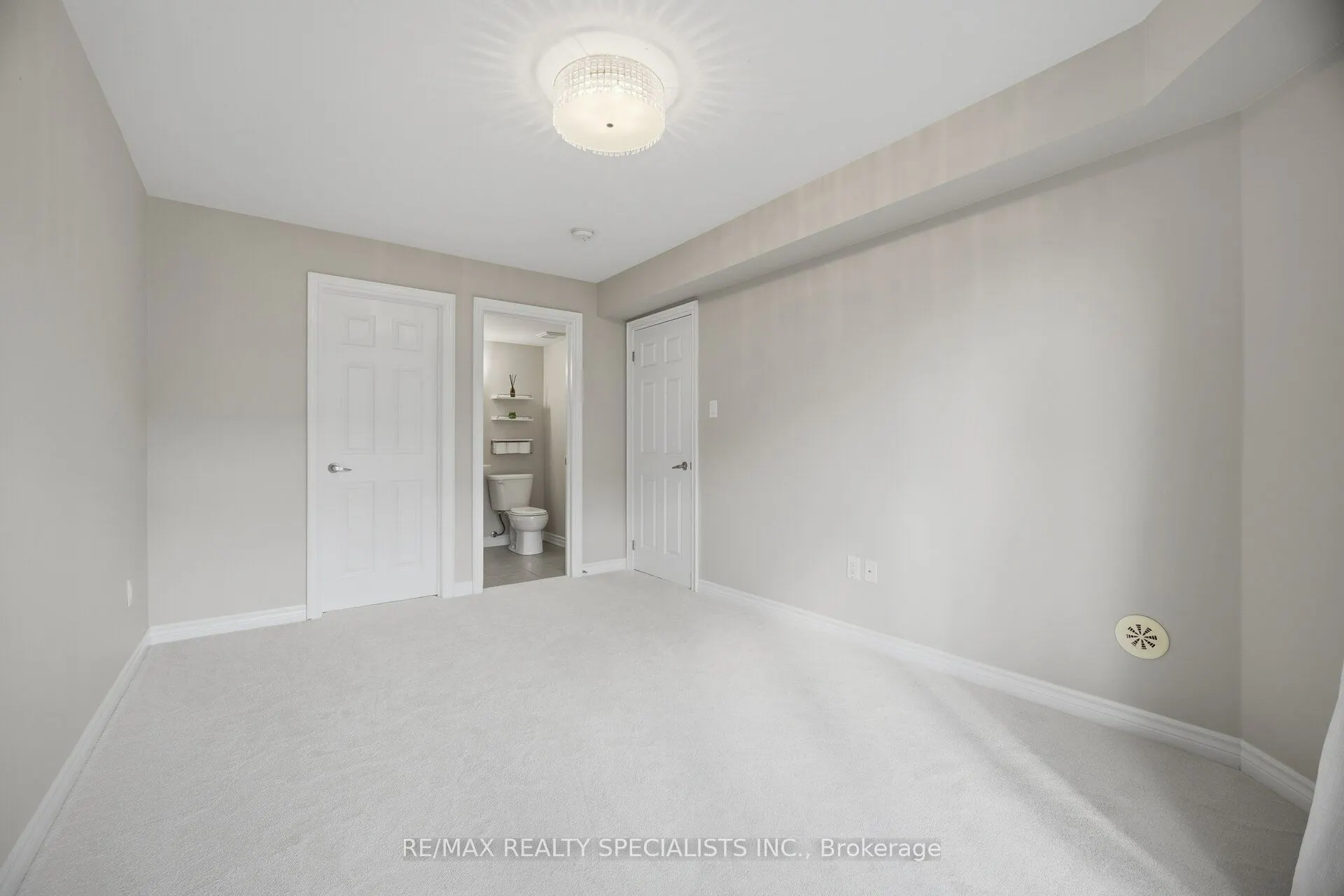 2441 Greenwich Drive #66
