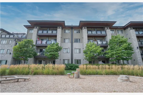 570 Lolita Gardens