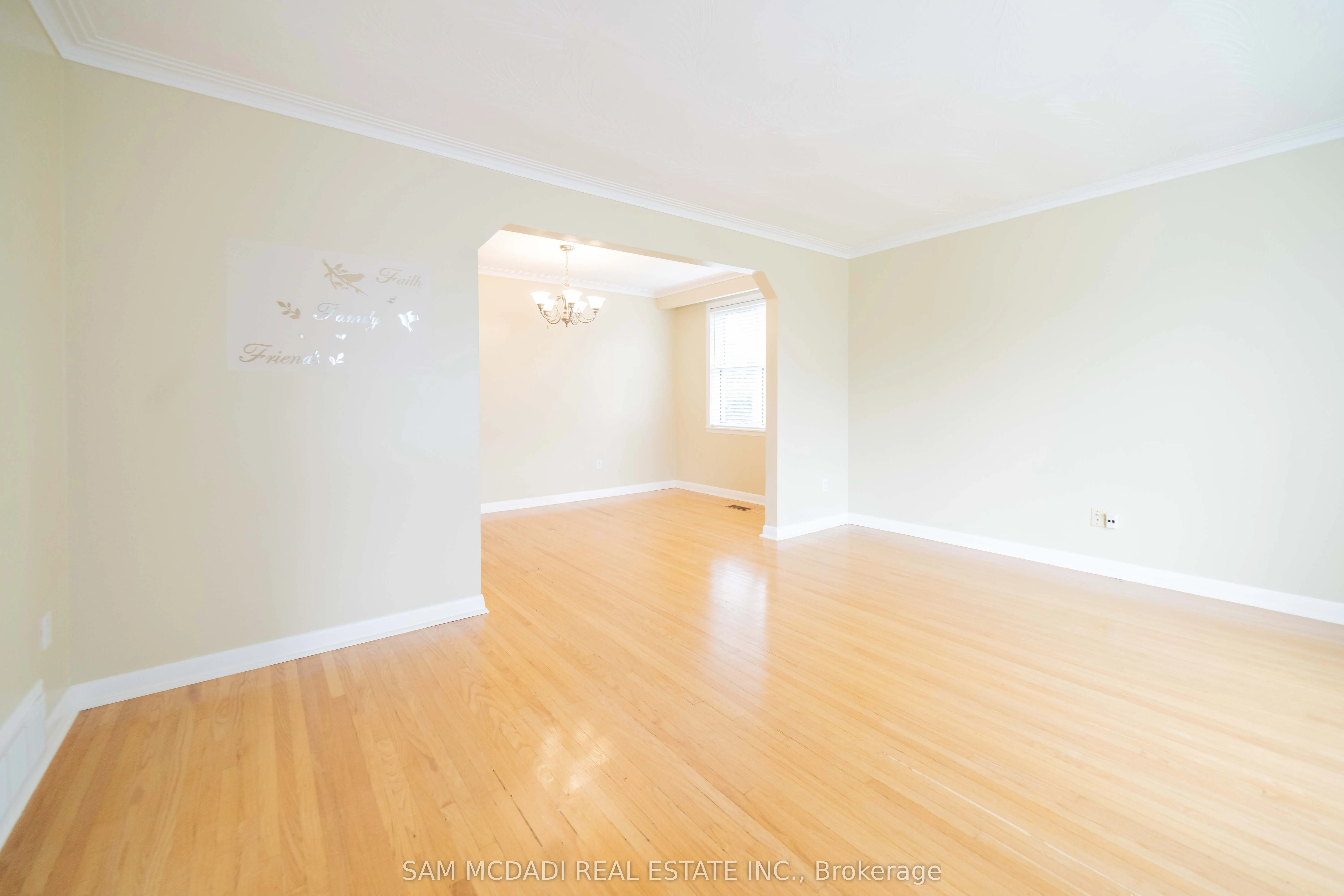 544 Sandmere Place #Upper