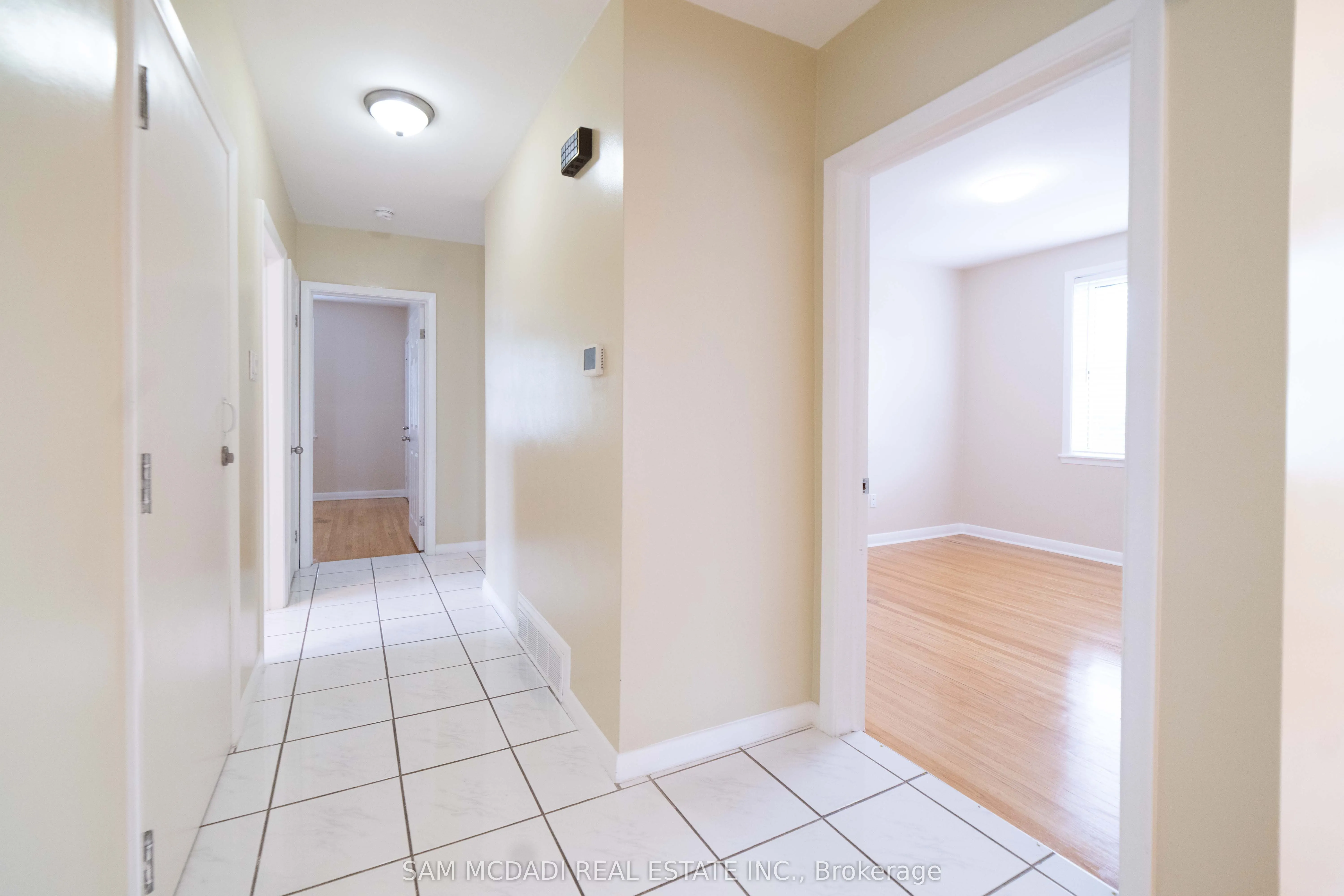 544 Sandmere Place #Upper