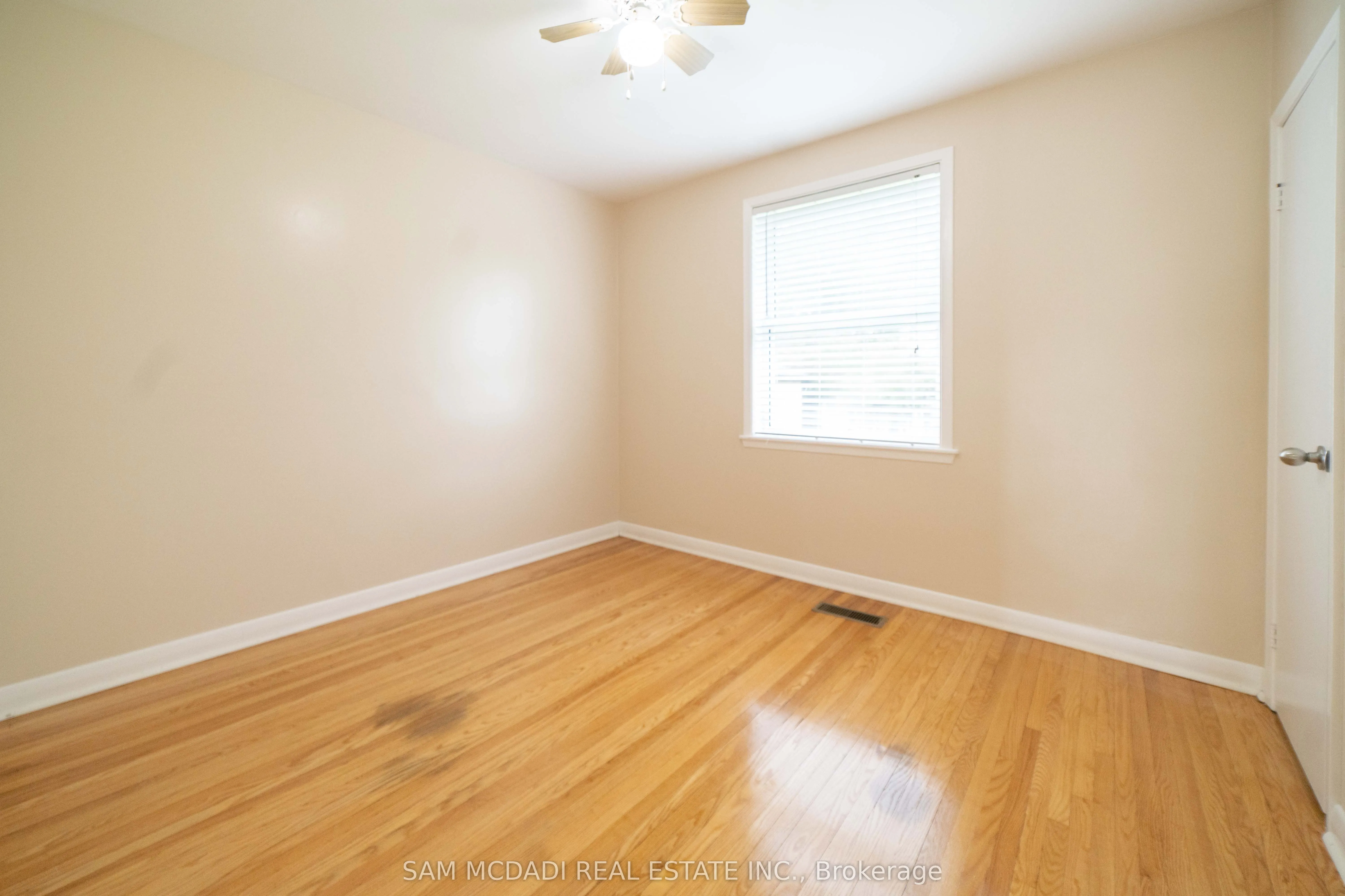 544 Sandmere Place #Upper