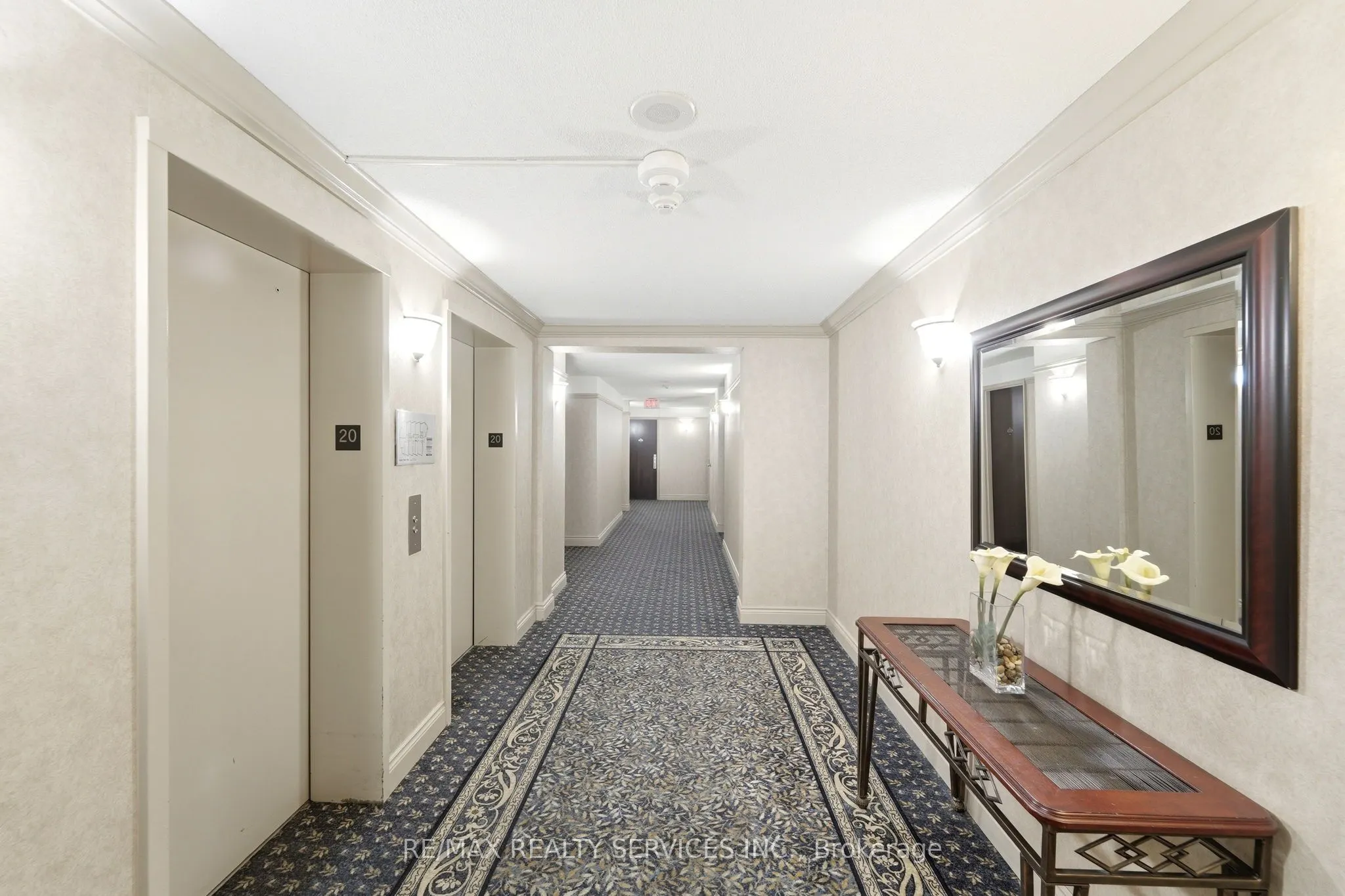 50 Eglinton Avenue W #2007