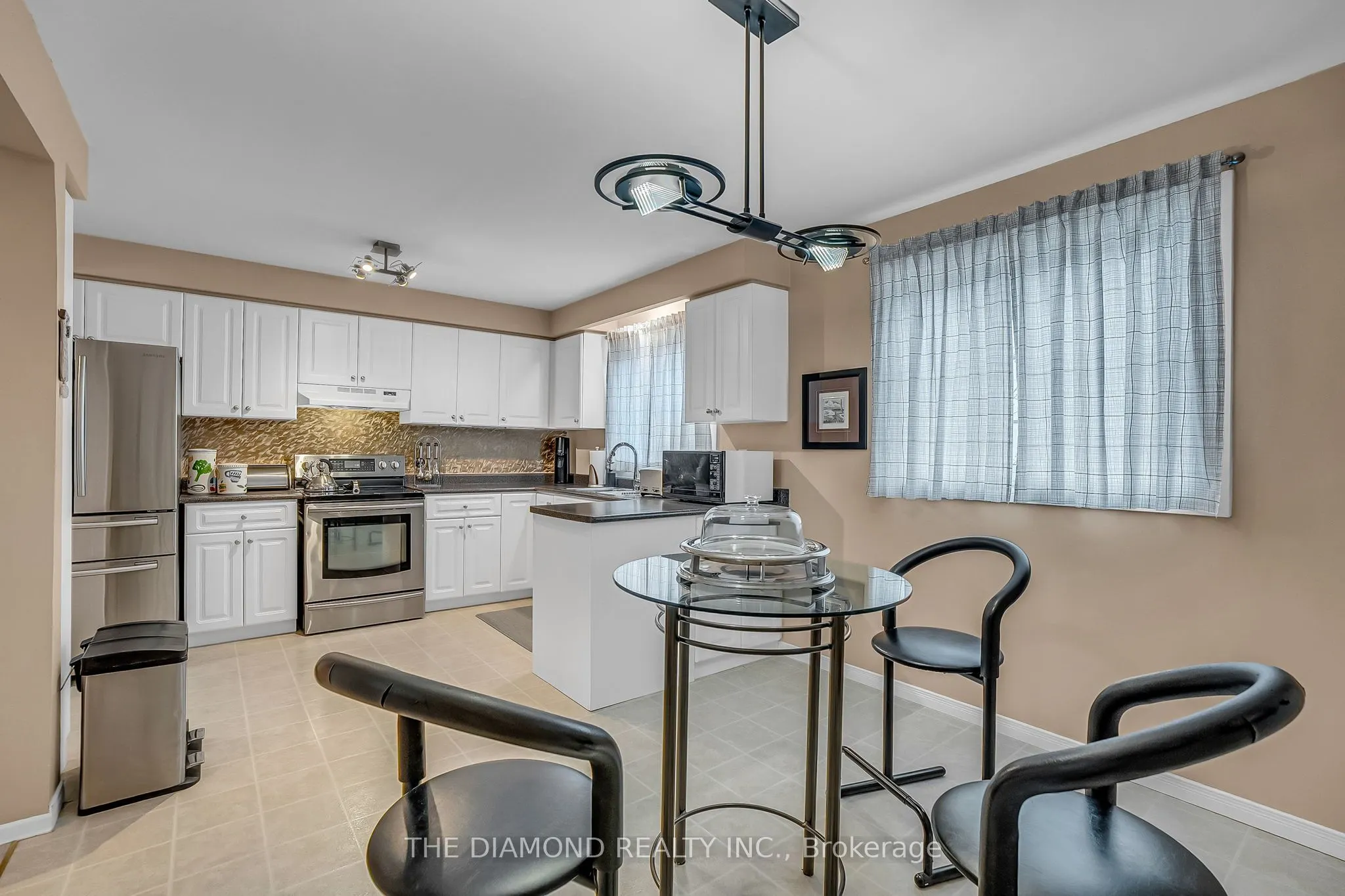 1755 Rathburn Road E #82