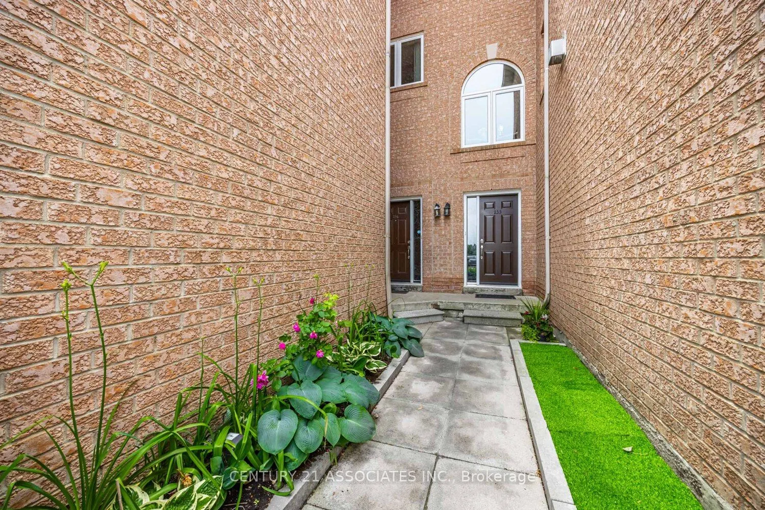 60 Barondale Drive #256