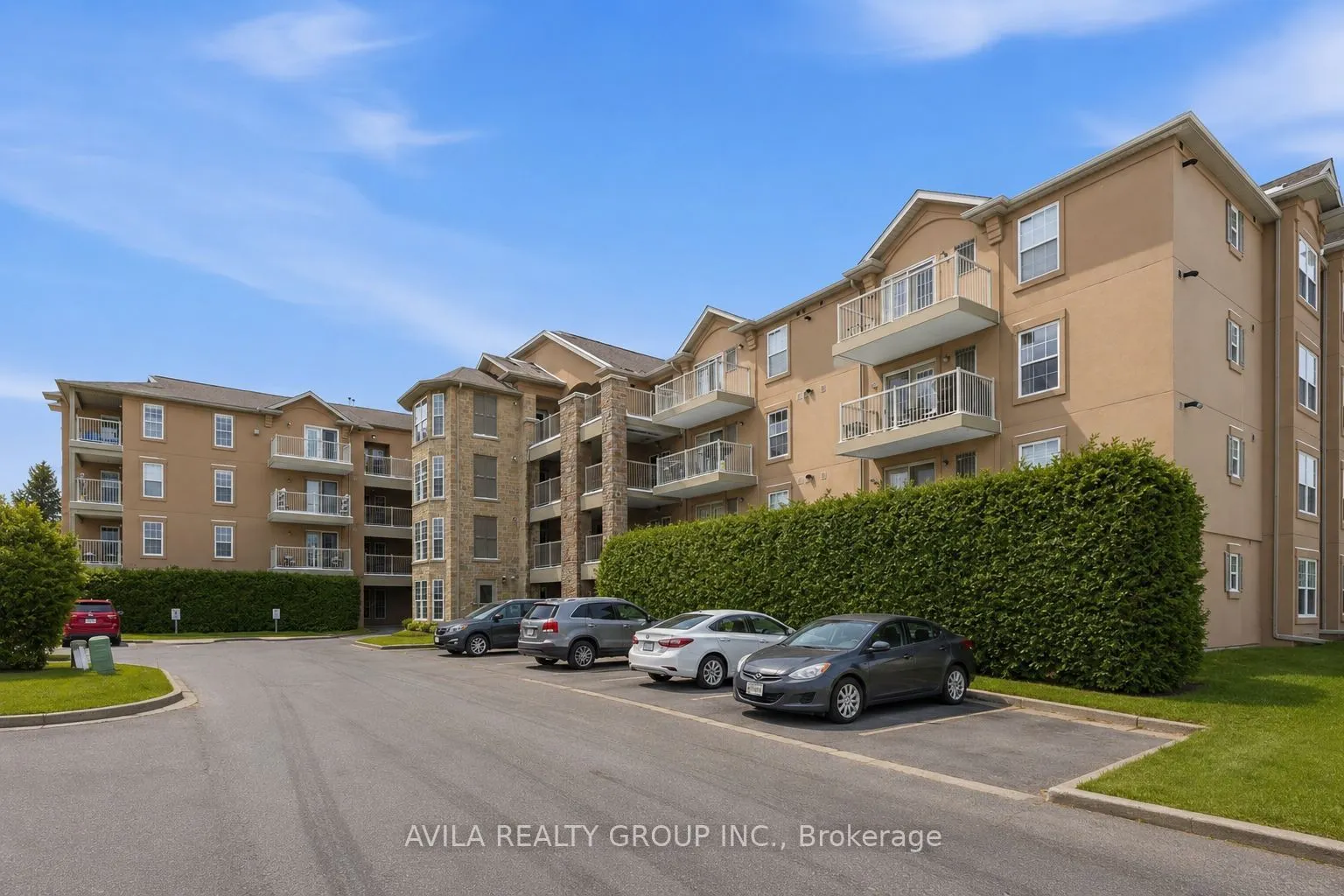 1460 Bishops Gate #203