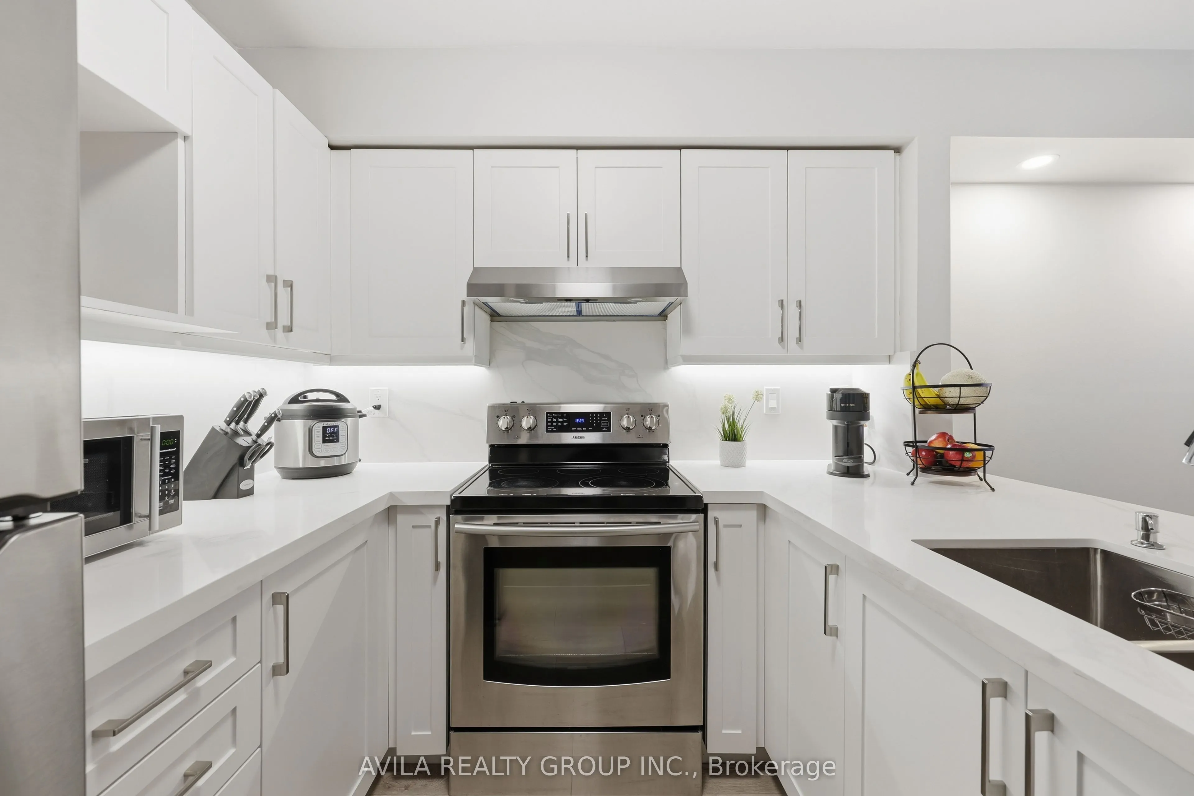 1460 Bishops Gate #203