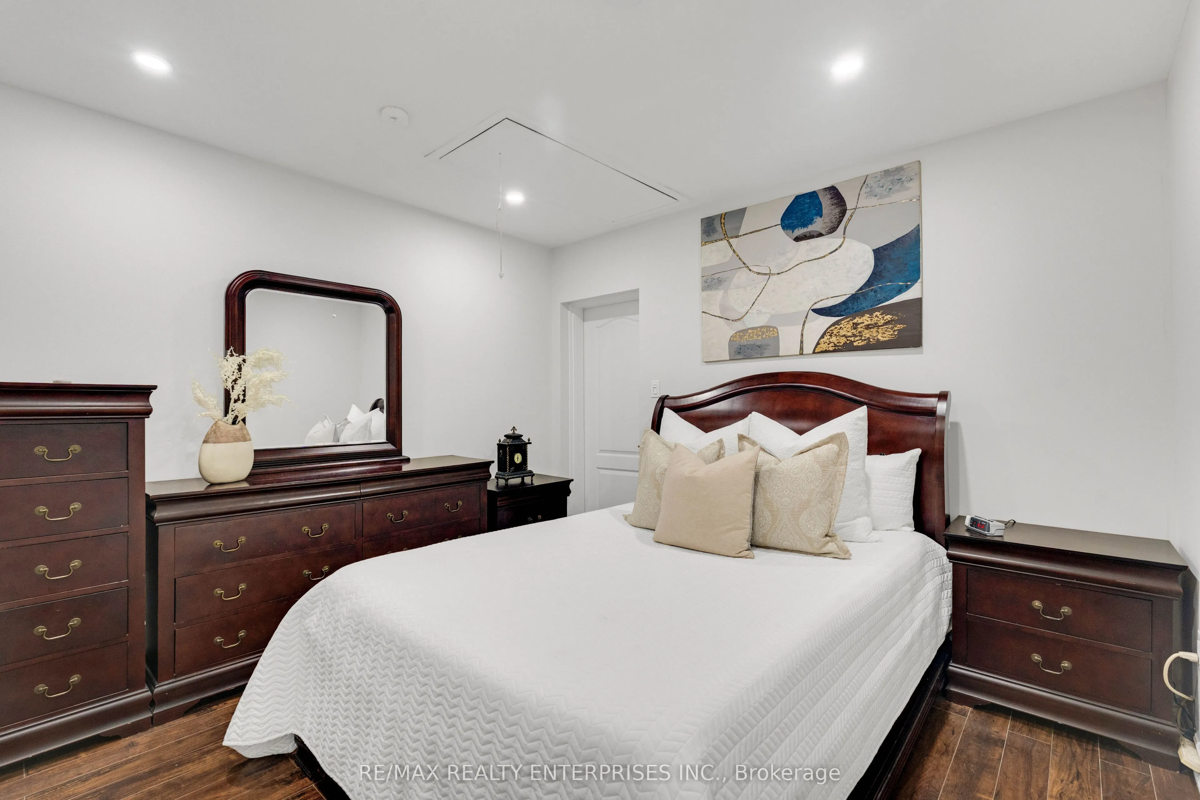161 Angelene Street