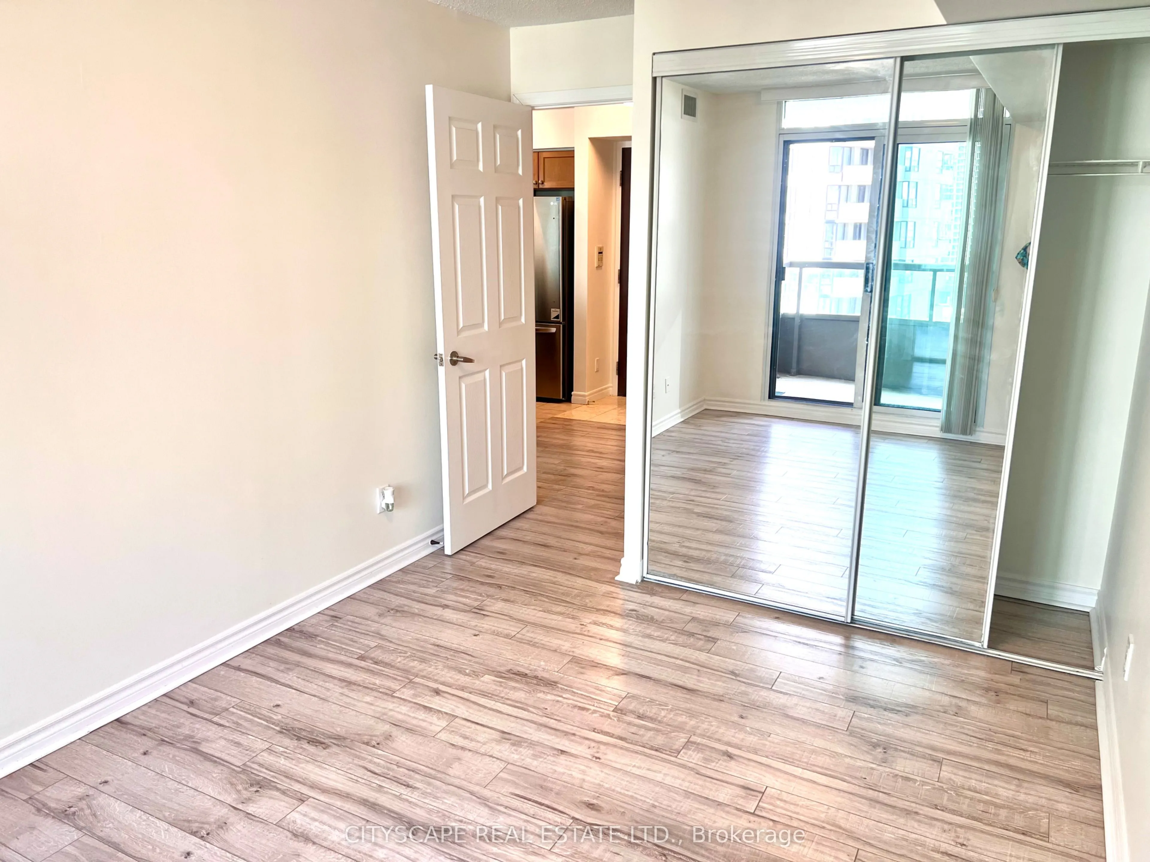 335 Rathburn Road #1808