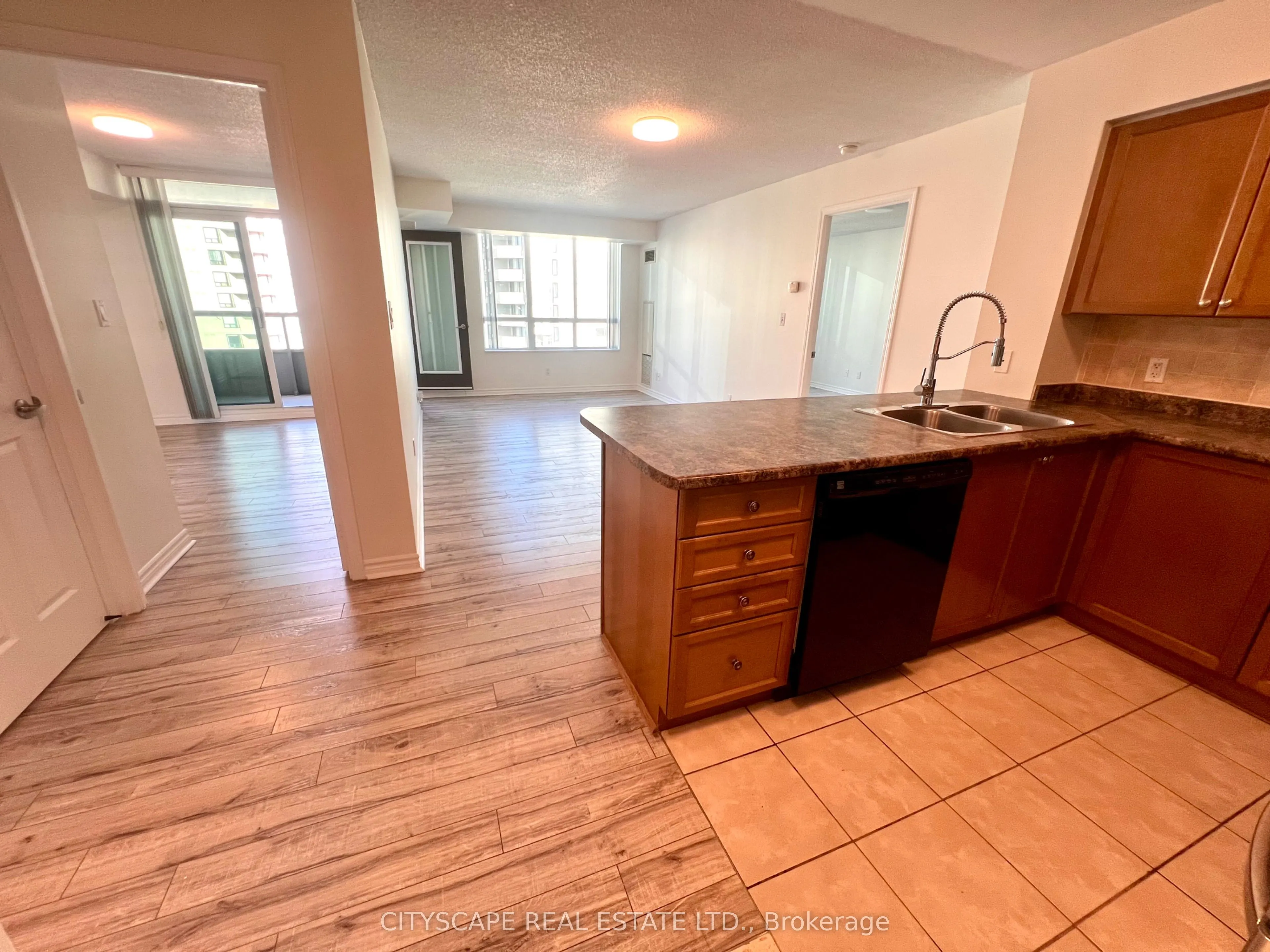 335 Rathburn Road #1808