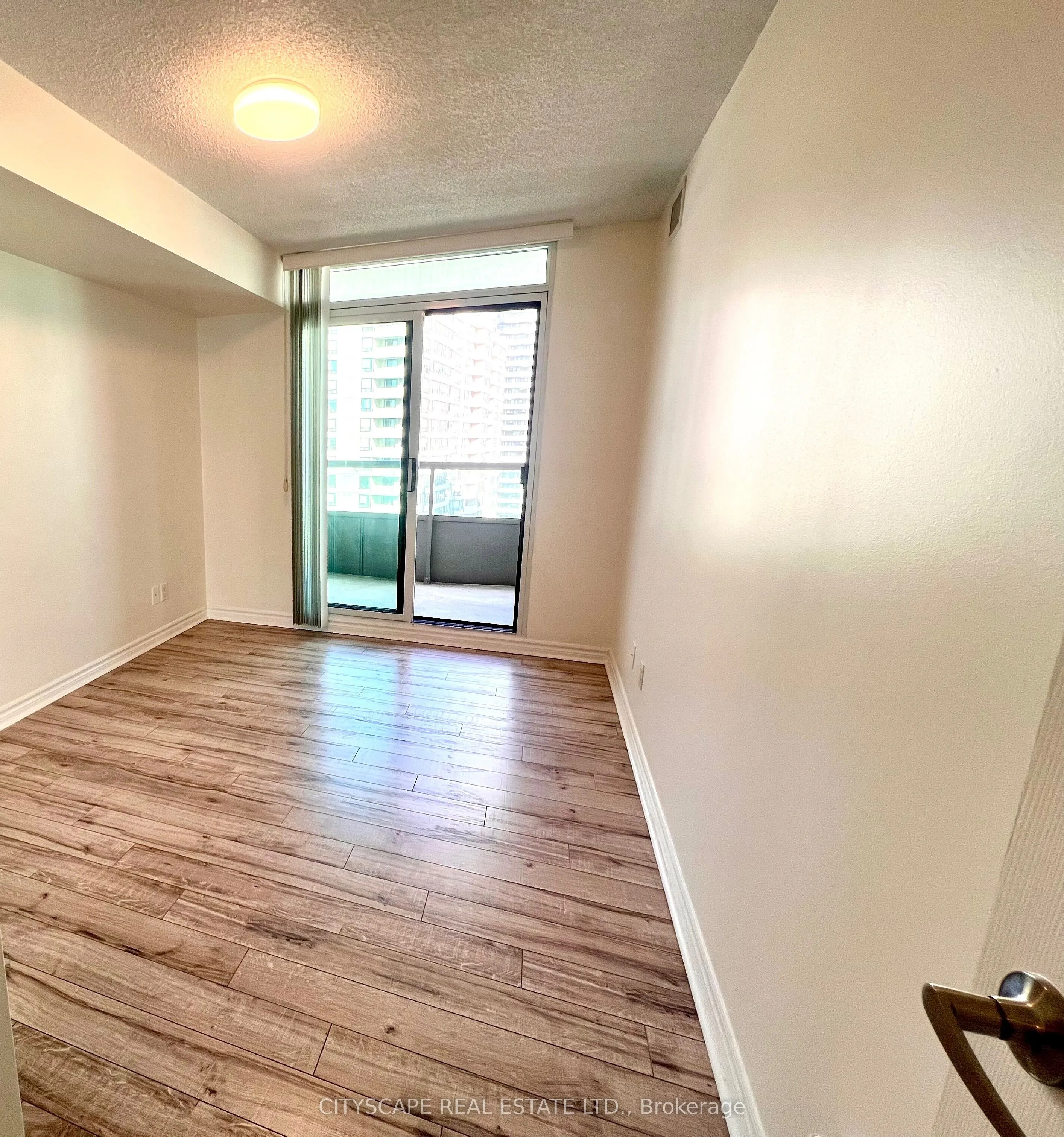 335 Rathburn Road #1808