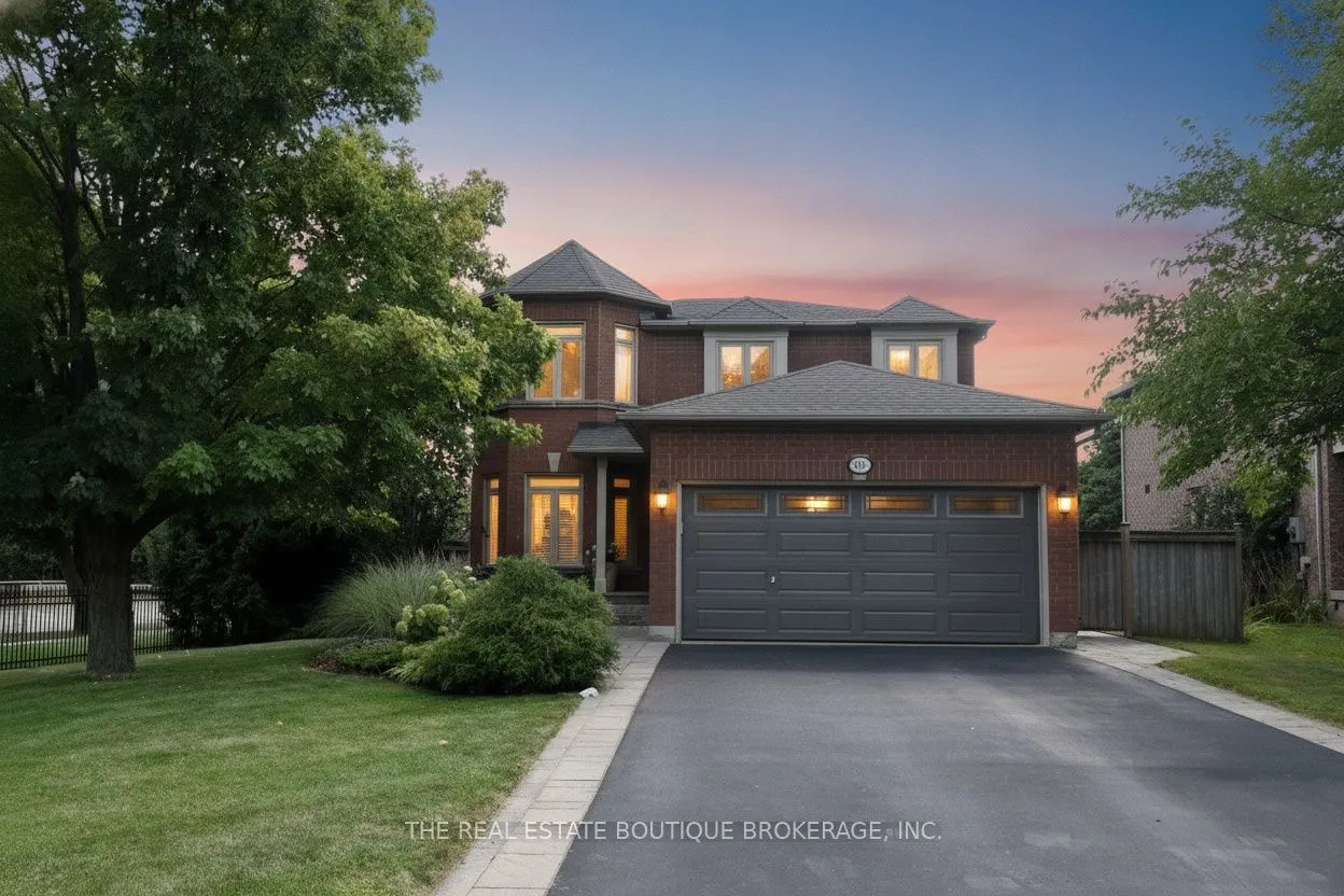 470 Amanda Crescent