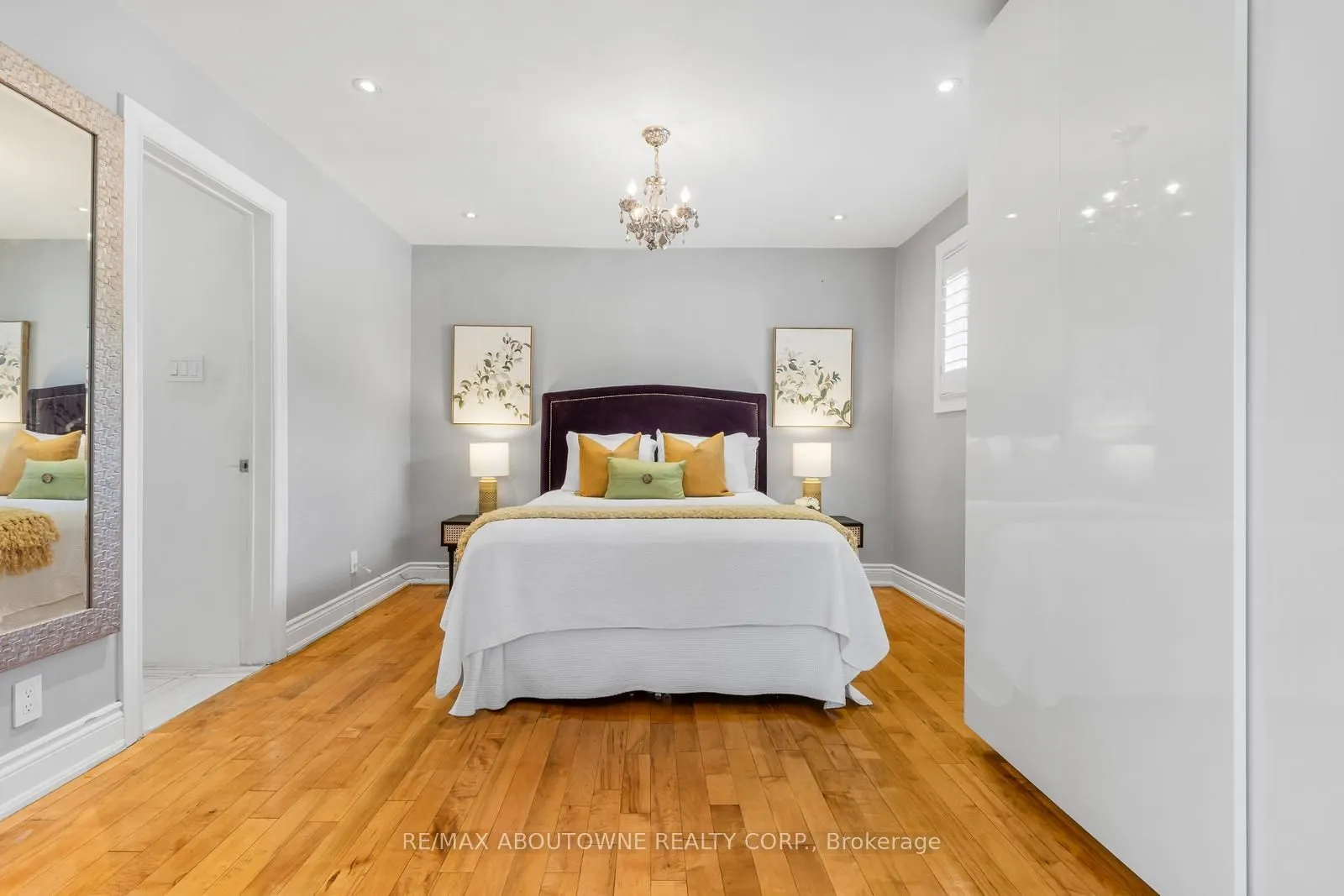 547 Pinegrove Road