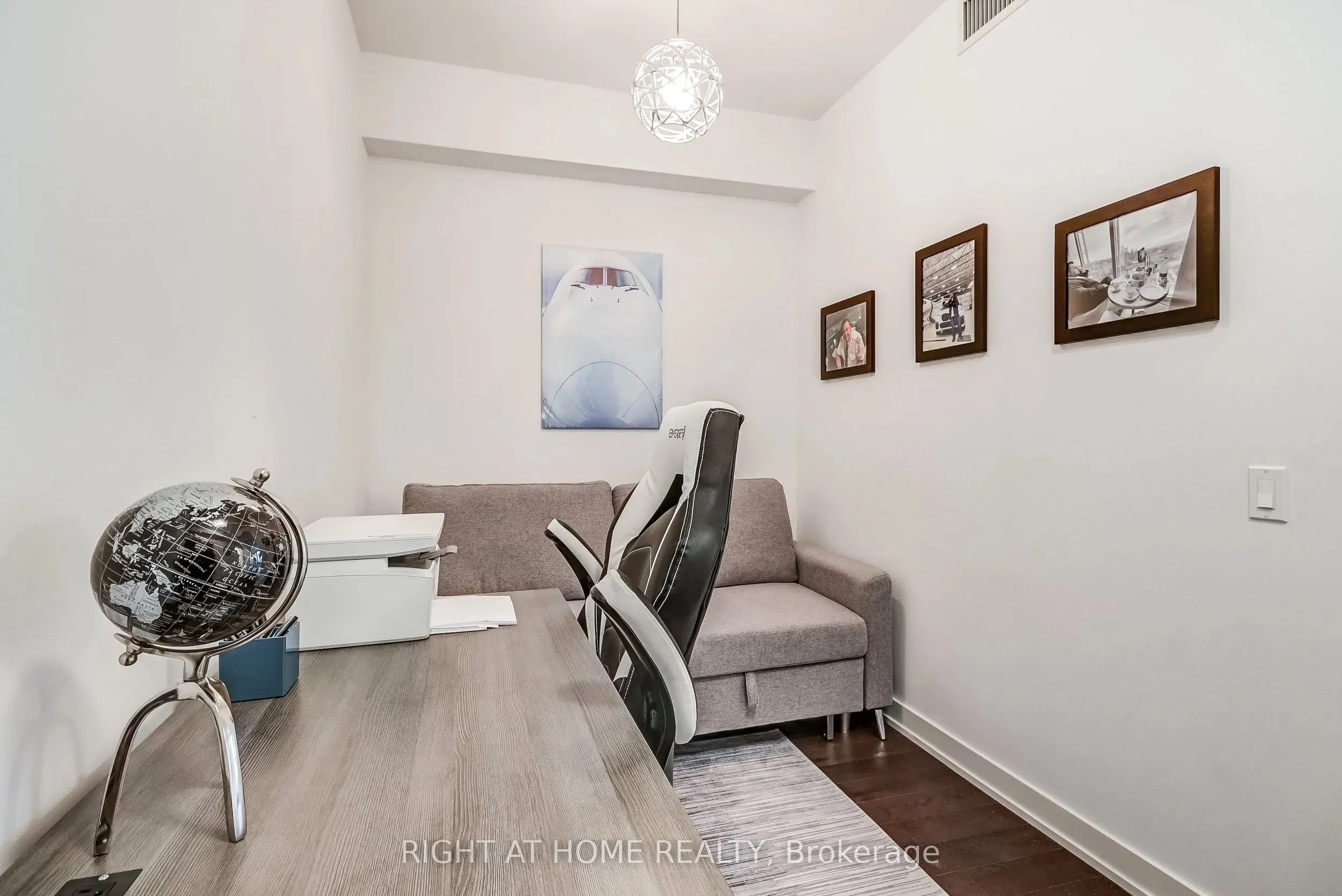 2212 Lake Shore Boulevard W #2710