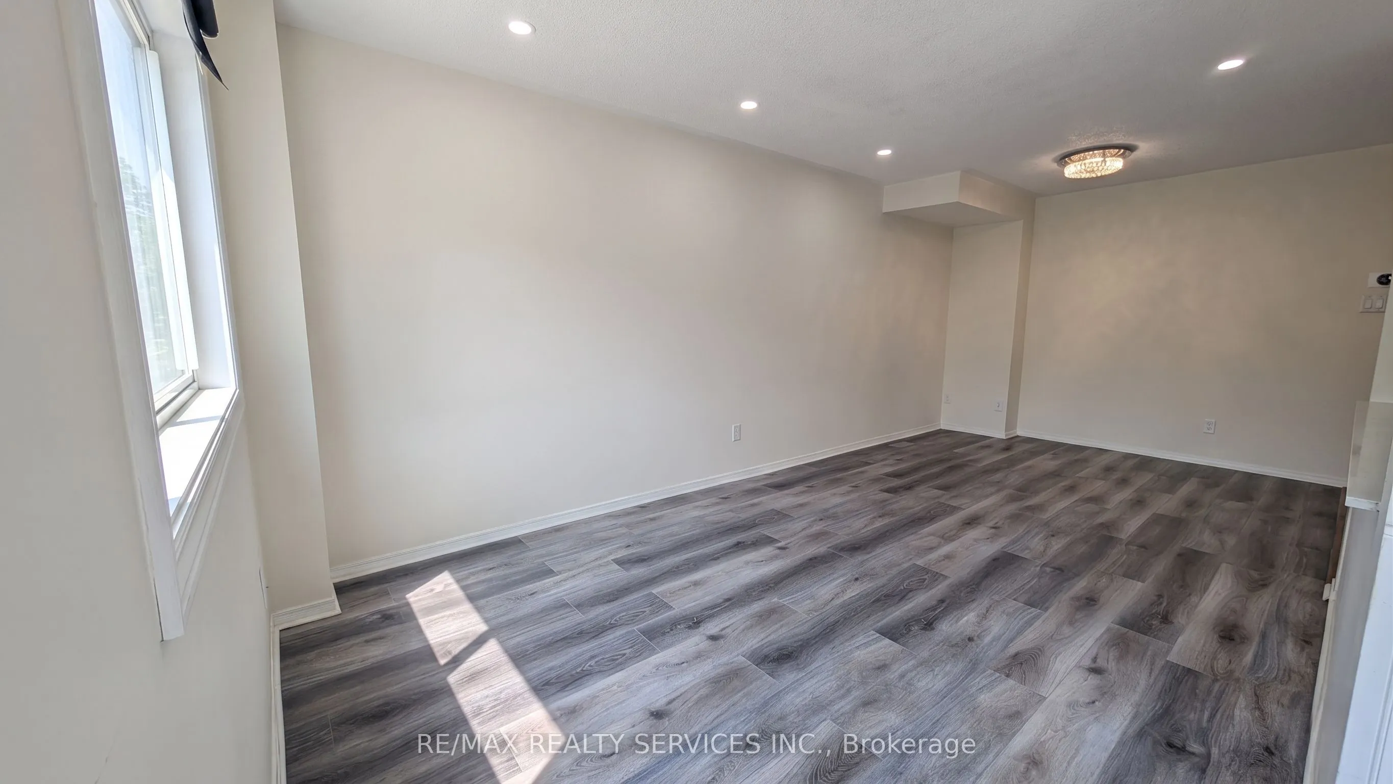 11 Beverly Lane #4