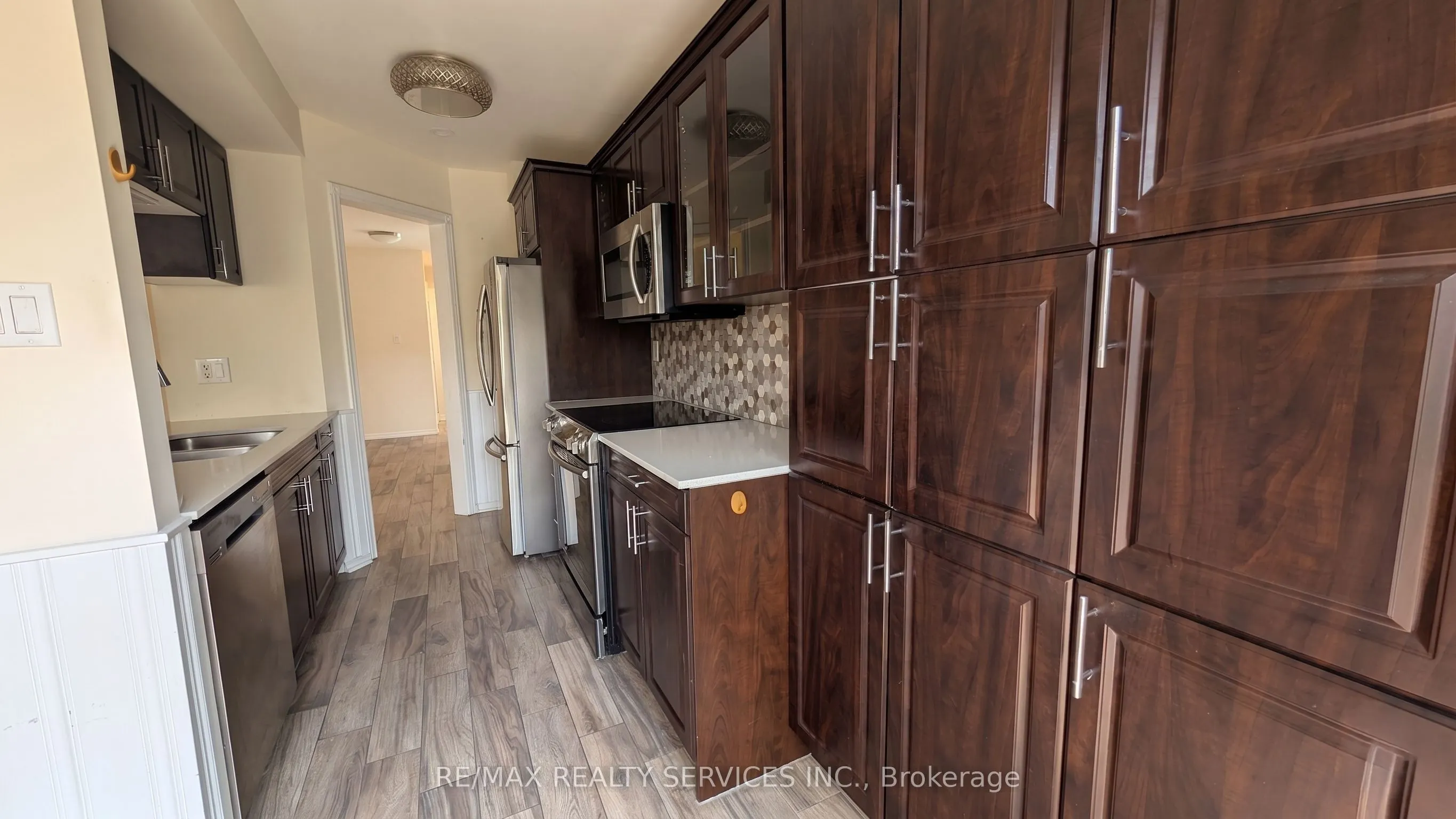 11 Beverly Lane #4
