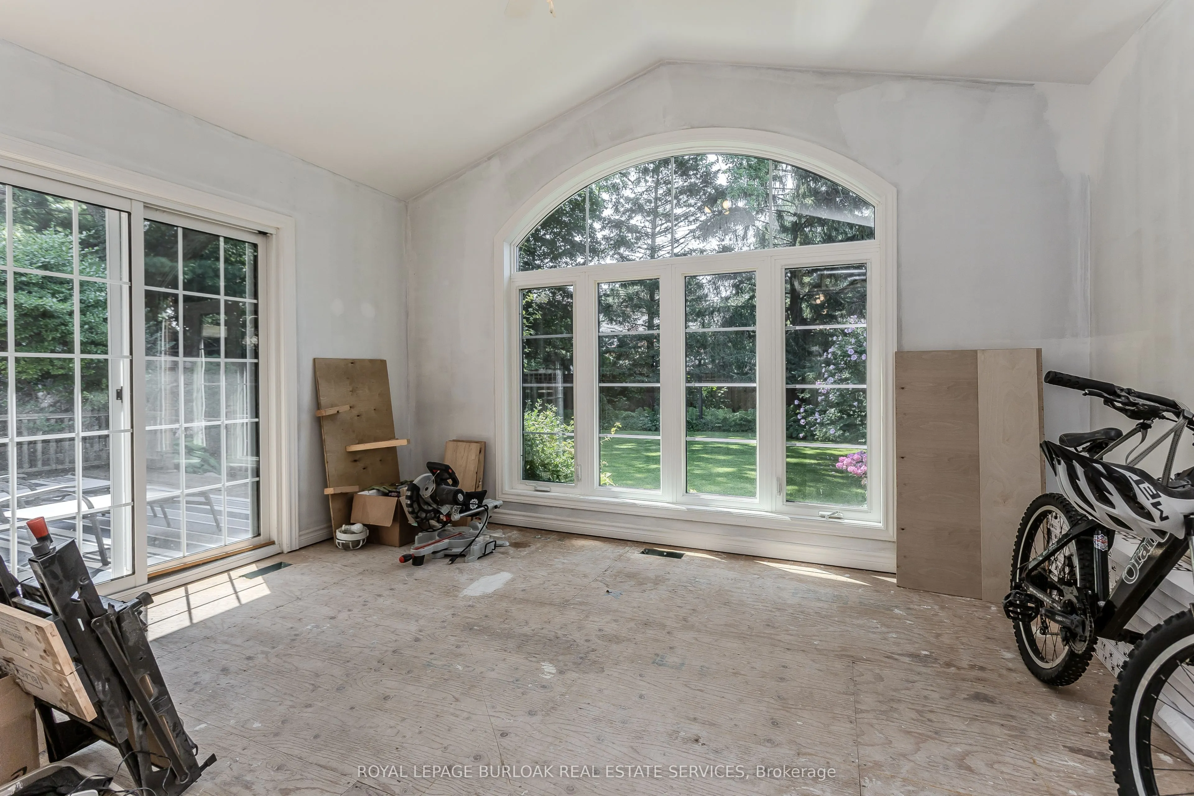 274 Belvenia Road