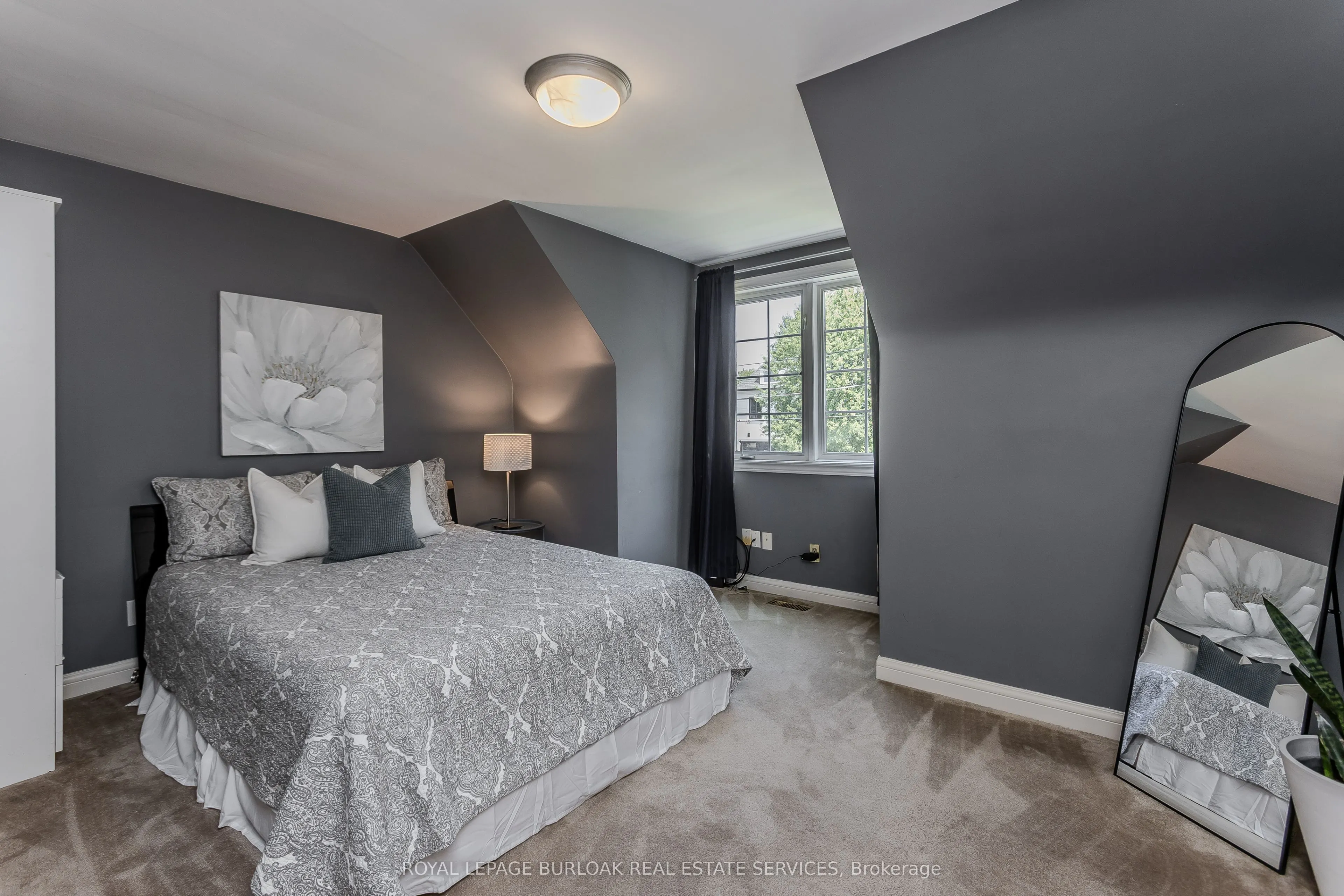 274 Belvenia Road