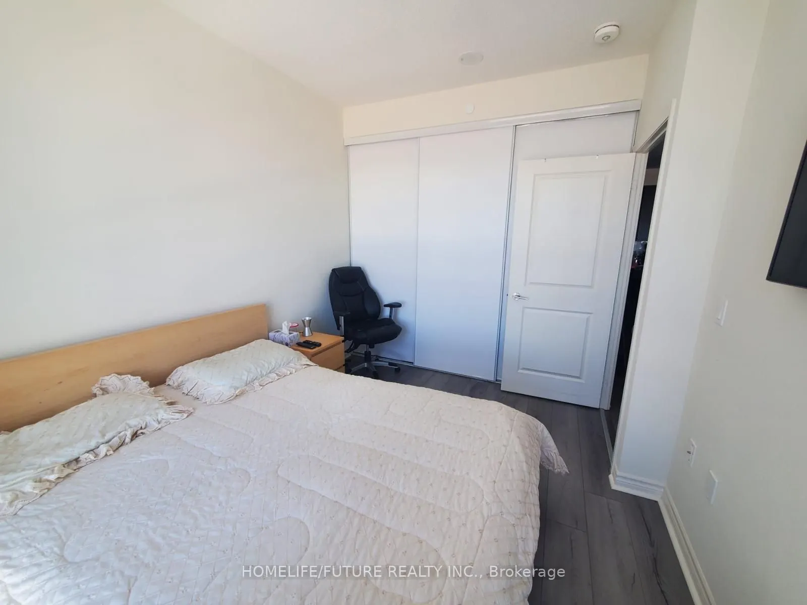 349 Rathburn Road W #2003