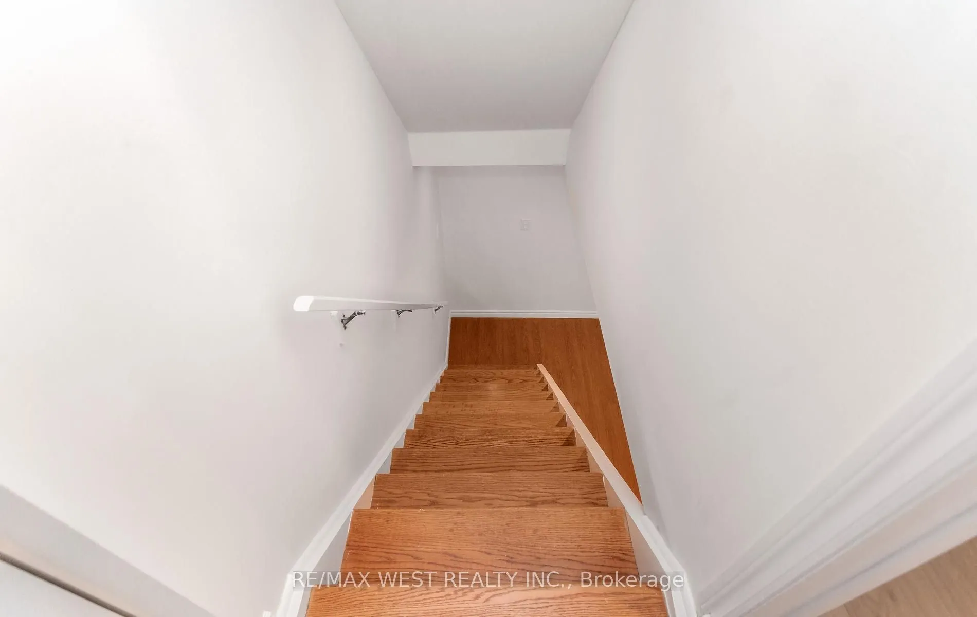 5239 Bushelgrove Circle