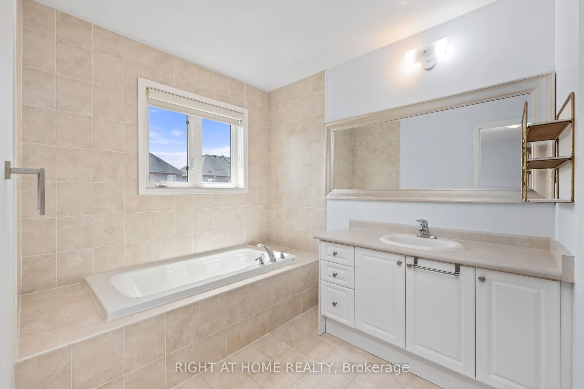 3128 Robert Brown Boulevard