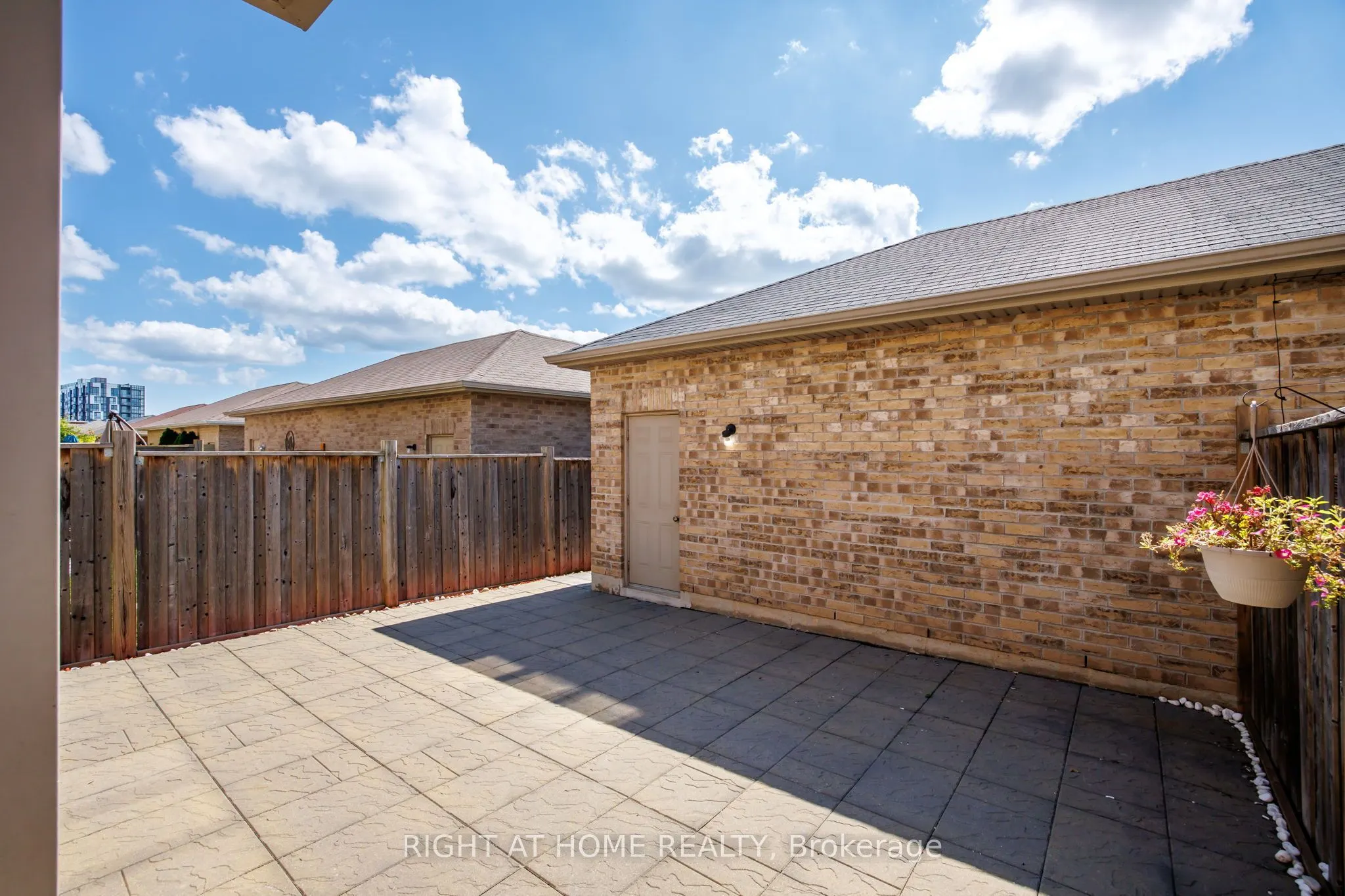 3128 Robert Brown Boulevard