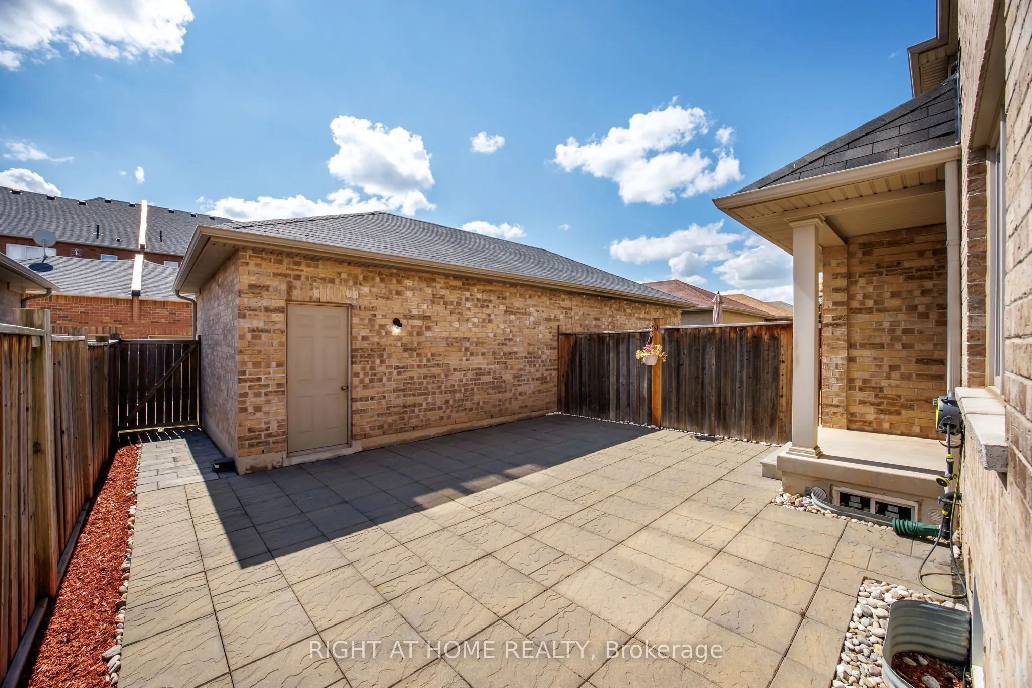 3128 Robert Brown Boulevard