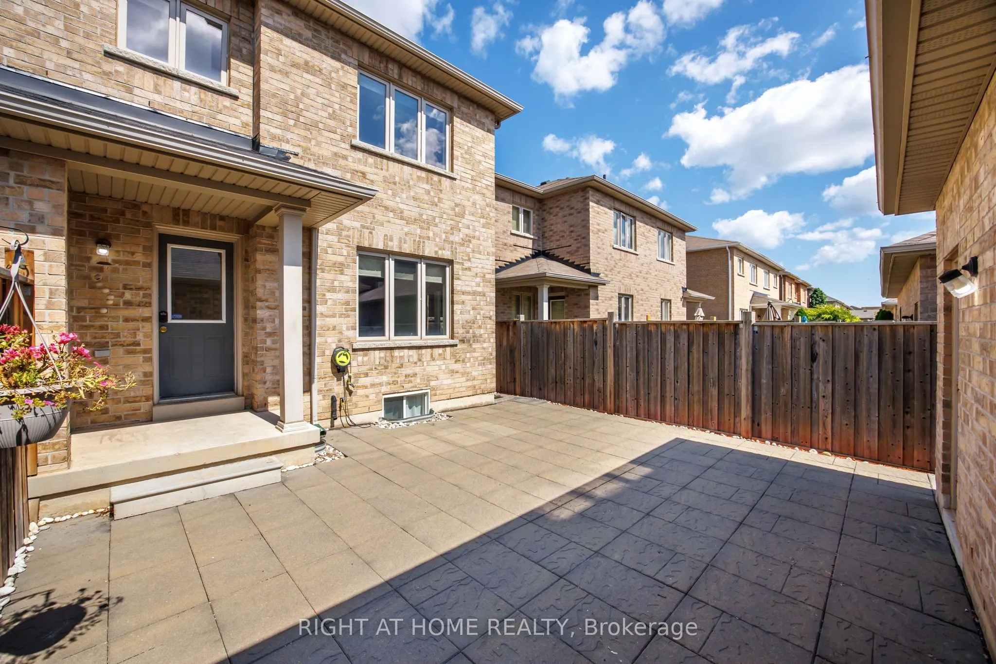 3128 Robert Brown Boulevard