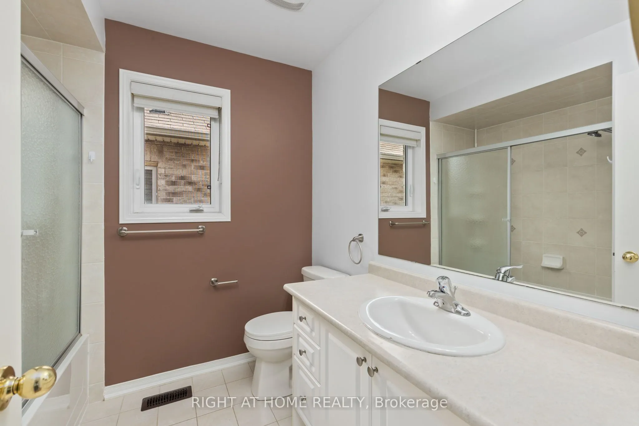 3128 Robert Brown Boulevard