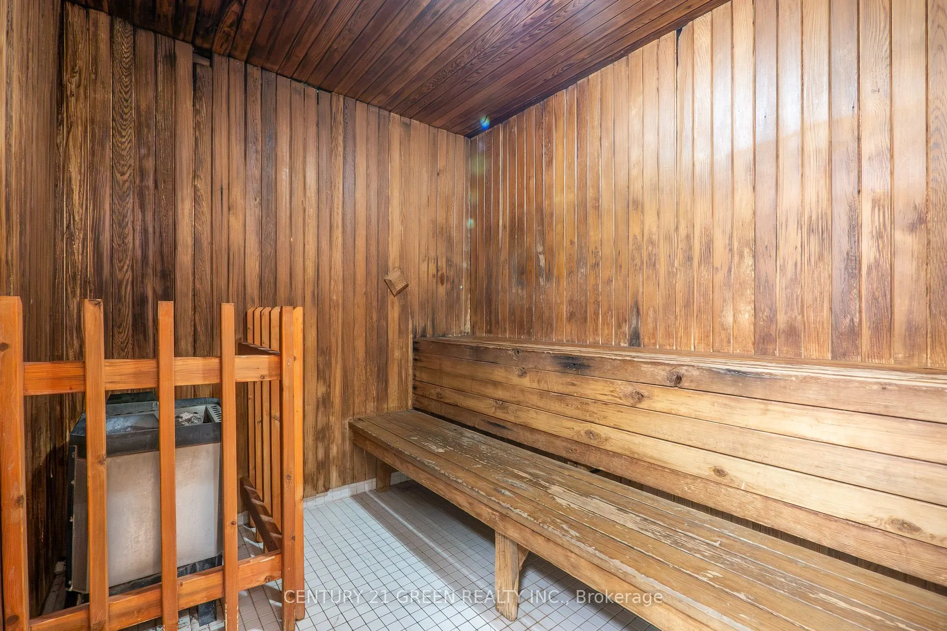 350 Rathburn Road W #1405