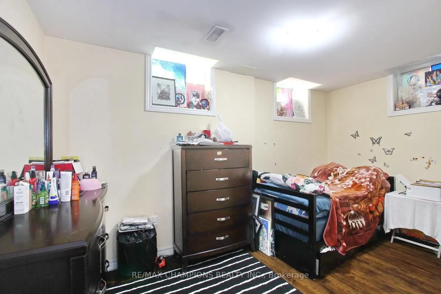 28 Egypt Drive