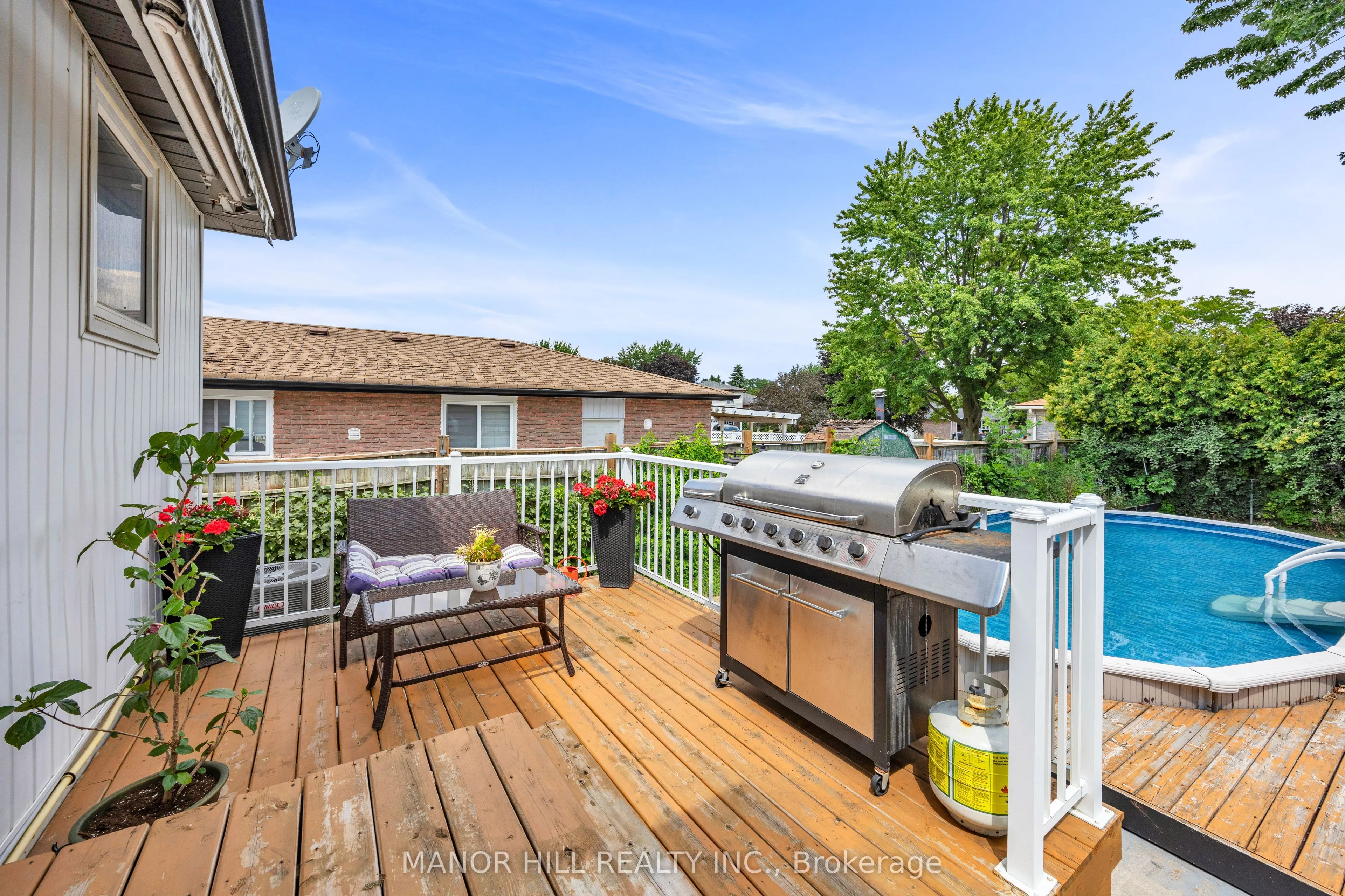 18 Greenbriar Road