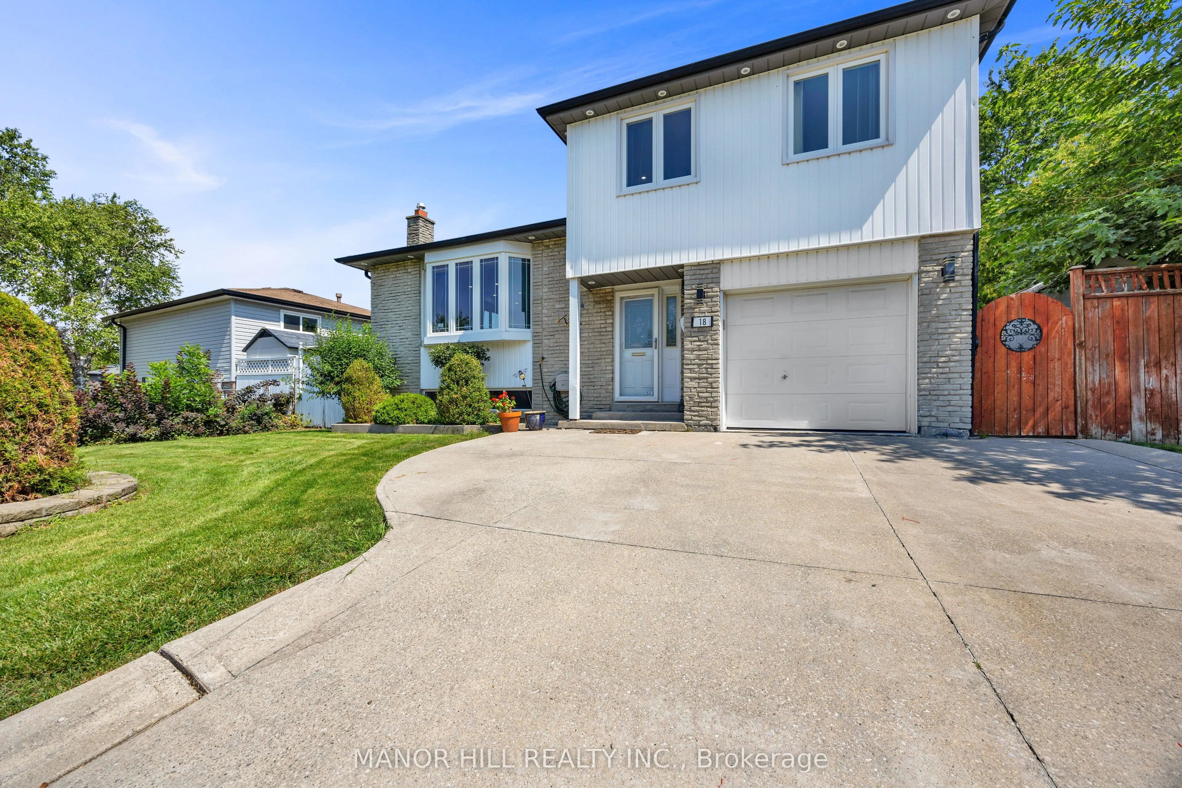 18 Greenbriar Road